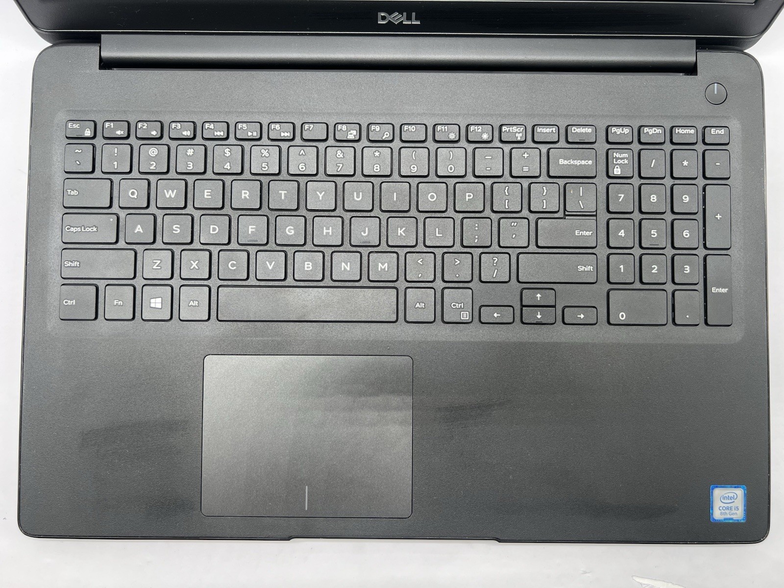 Dell Latitude 3500, i5-8265U, @ 1.60GHz, 16GB RAM, 256GB NVMe-No OS/Charger