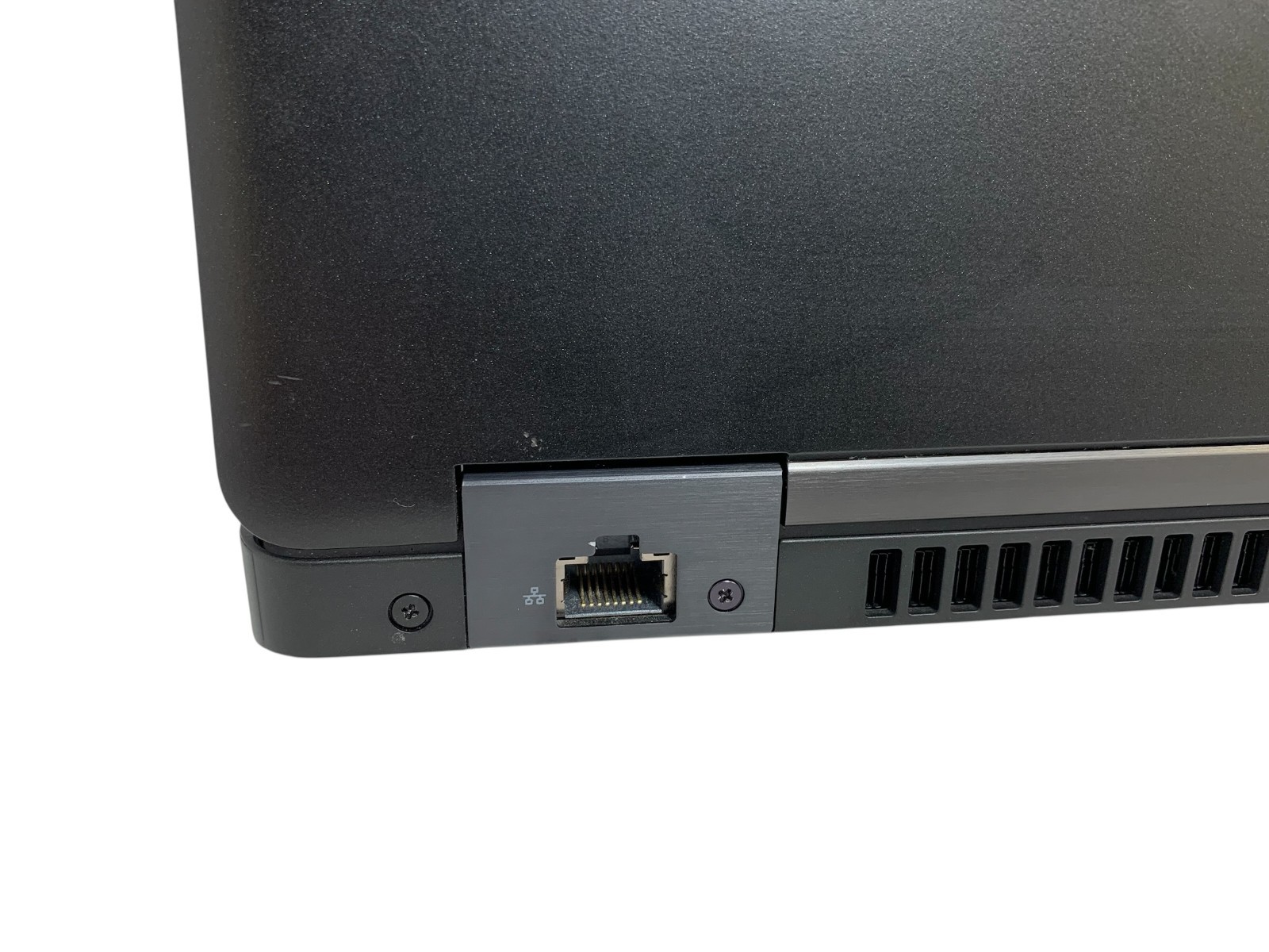 Dell Latitude 5590 15.6″ Laptop – Core i5-8350u 32GB RAM 1TB NVMe SSD Win11P