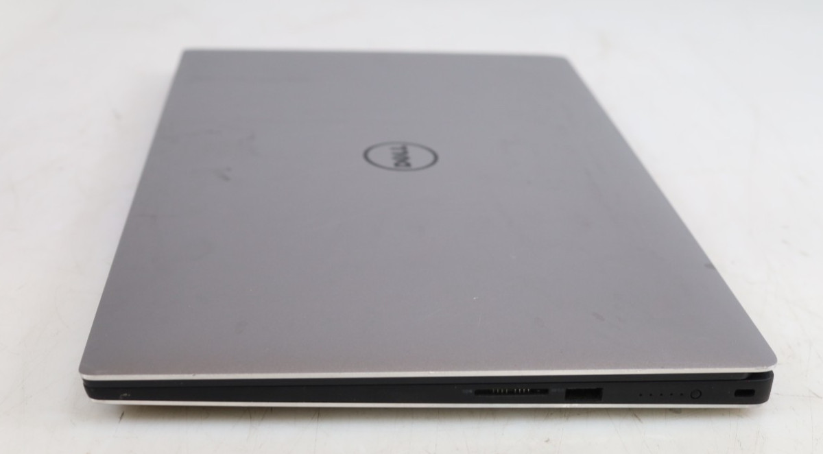 Dell Precision 5520 15.6″ Xeon E3-1505M 16GB 512GB SSD Quadro M1200 No COA OS