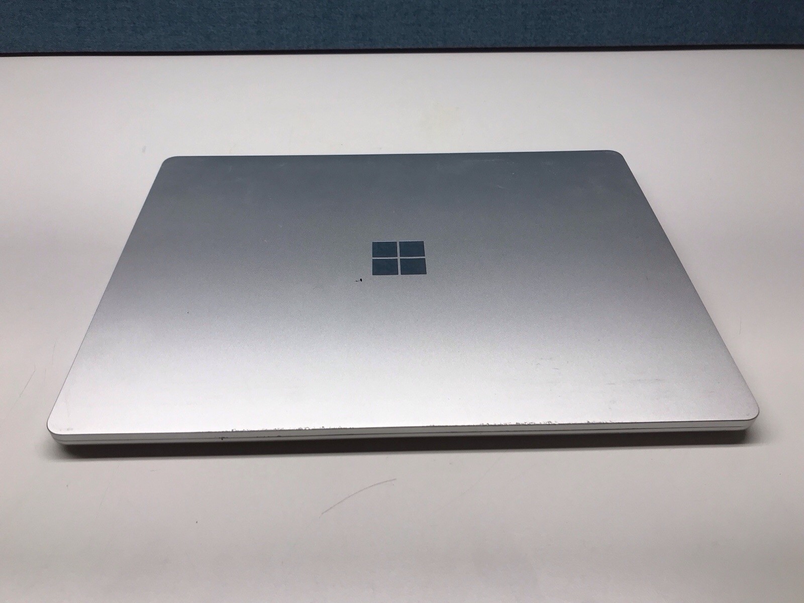 Microsoft Surface Go 1943 i5-1035G1 16GB RAM 512GB SSD