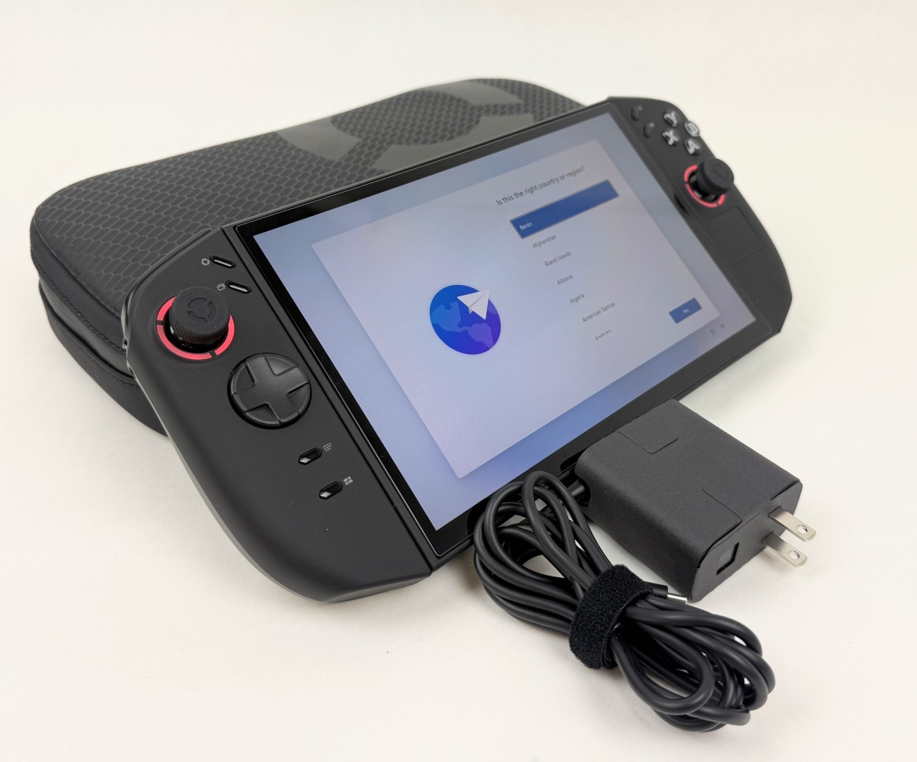 Lenovo Legion Go 2 Handheld Gaming PC 8.8″ PureSight Ryzen Z2 32GB 1TB SSD W11H