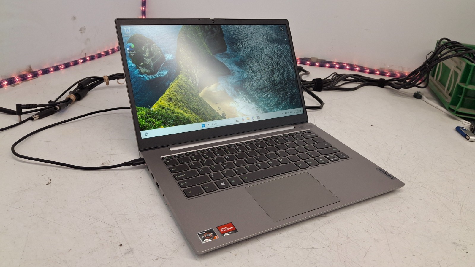 Lenovo ThinkBook 14 G3 ACL (Ryzen 3 5300U, 16GB RAM, 512GB SSD) NO PERIPHERALS