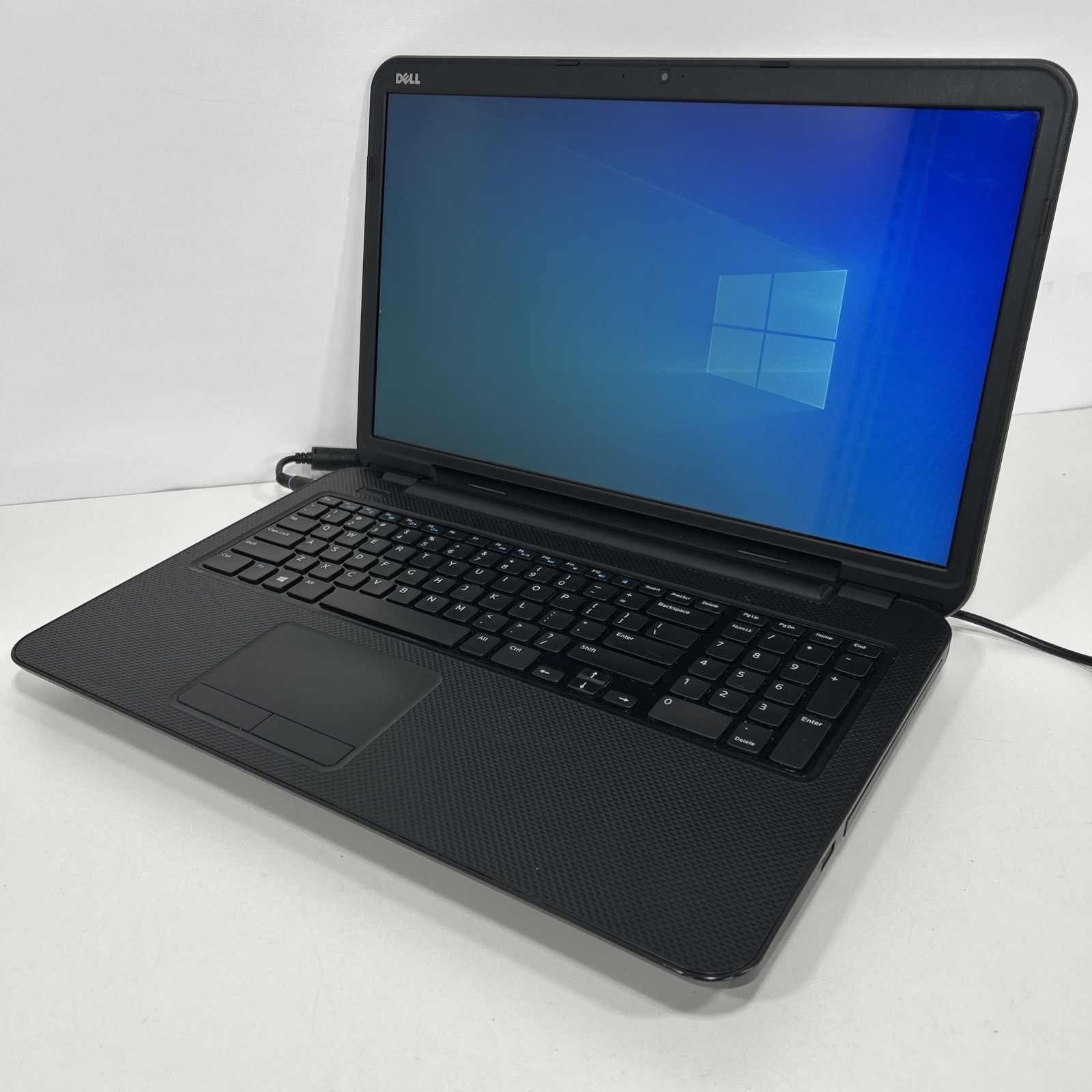 Dell Inspiron 17 3721 17.3″ i3-3227u 8GB Ram 750GB HDD Windows 10 Pro Needs 🔋