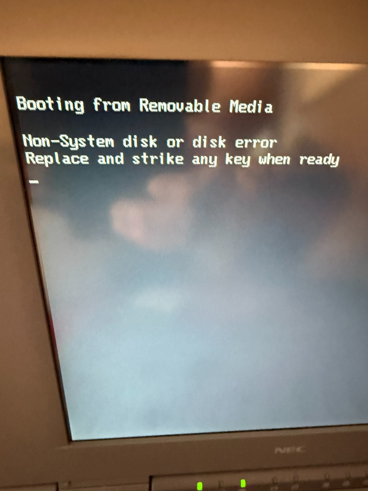 Rare 1994 NEC Versa S/33 486SL Laptop