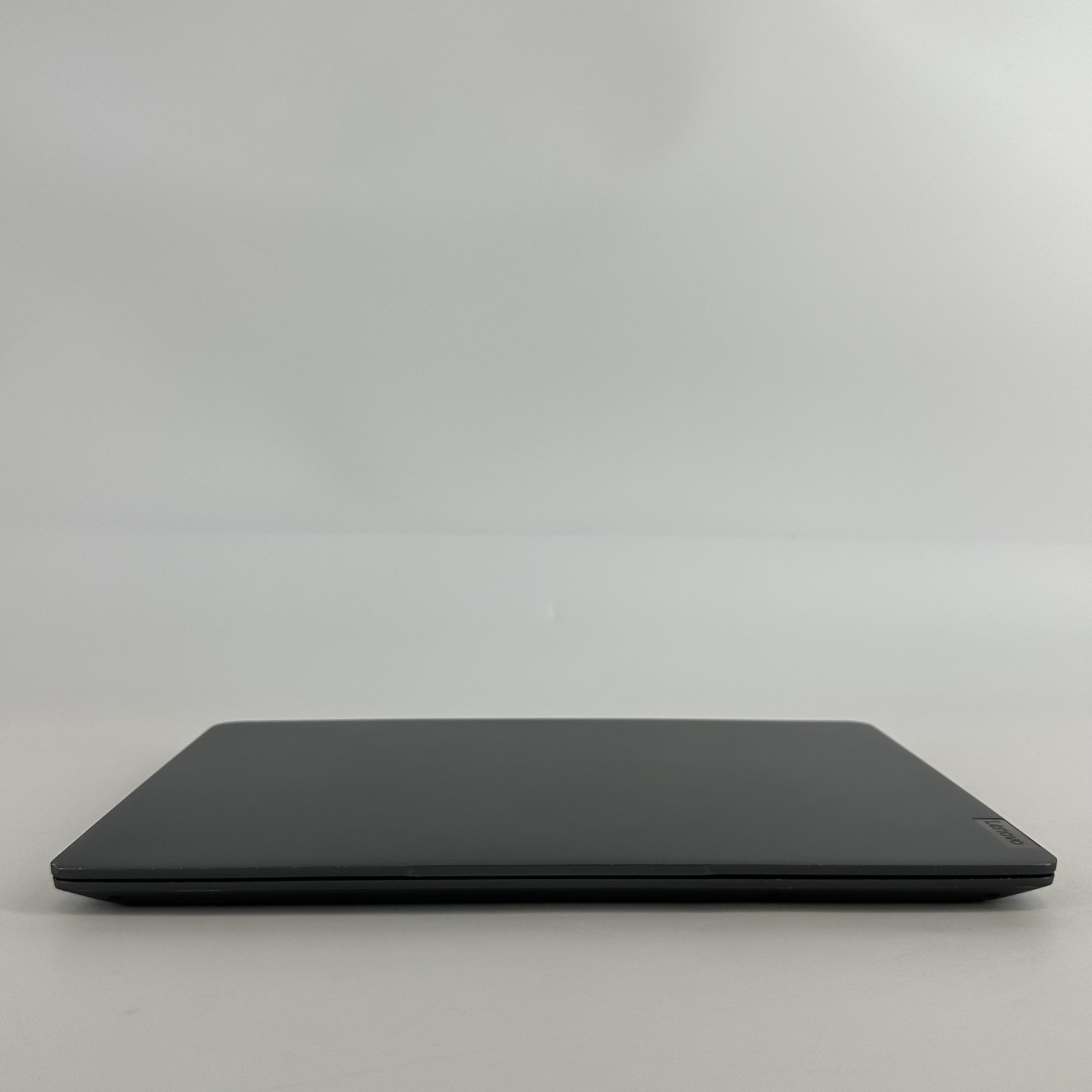 Lenovo IdeaPad 5 14 FHD+ TOUCH 2.3 GHz Ryzen 5 5600U 16GB 512GB SSD FRAME SPLIT