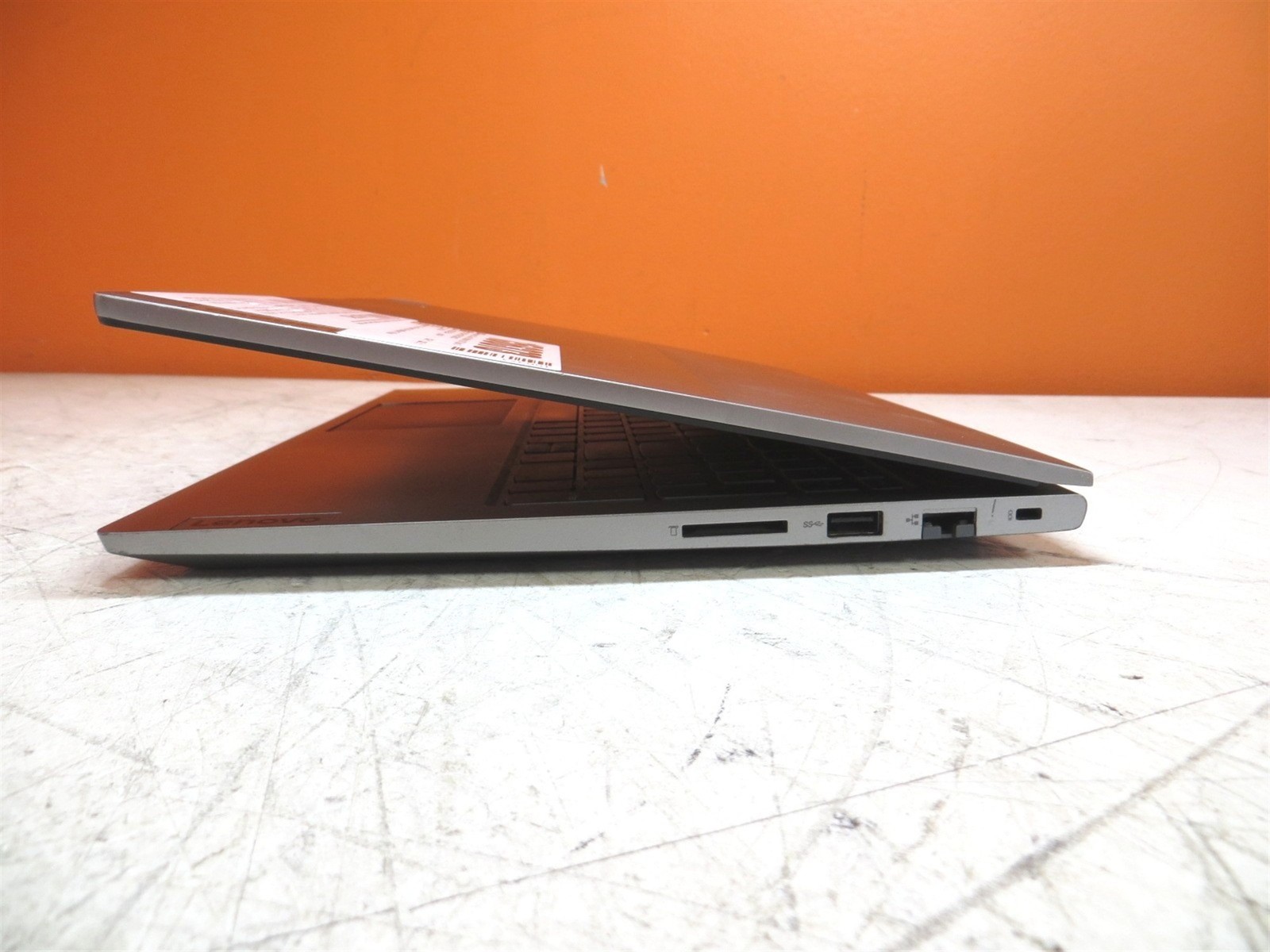 Scratched LCD Lenovo ThinkBook 15 G2 ITL Intel i7-1165G7 2.8GHz 16GB 512GB SSD