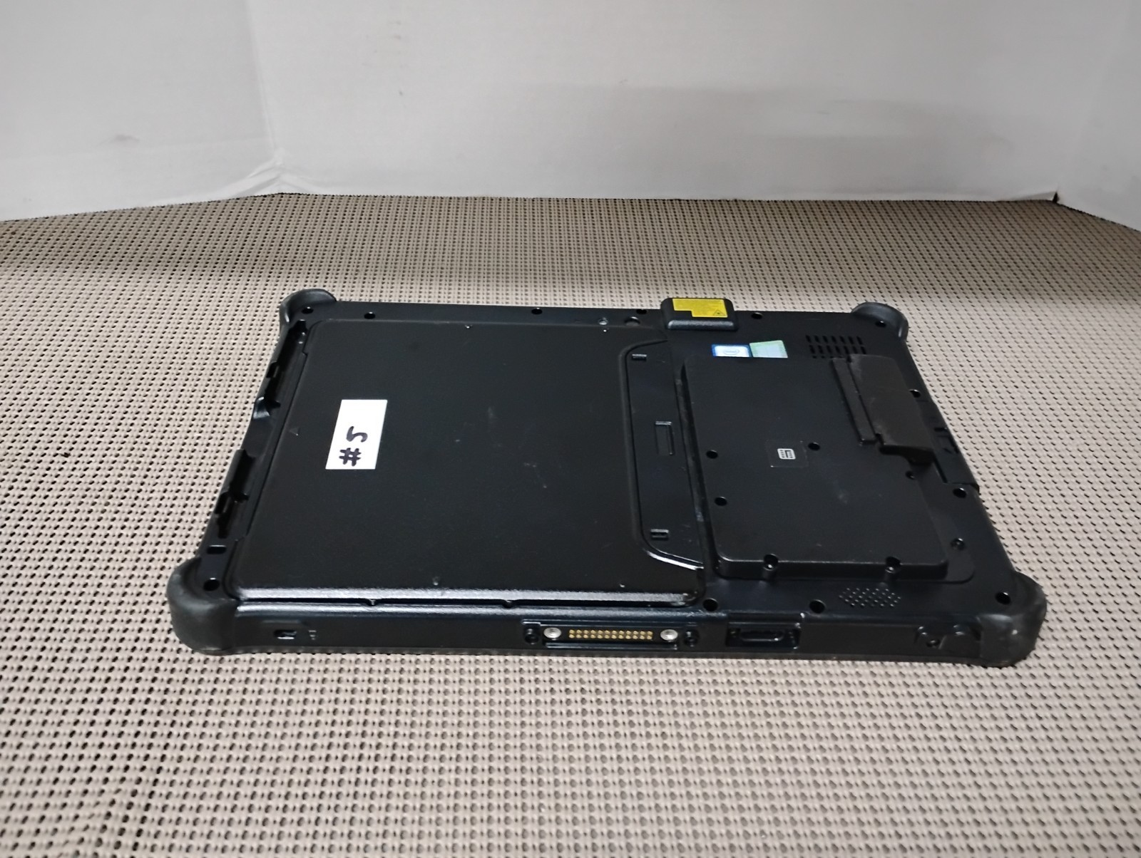 GETAC F110 INTEL CORE I5 7TH GEN 8GB RAM NO HD/BATTERY OR POWER CORD PARTS ONLY