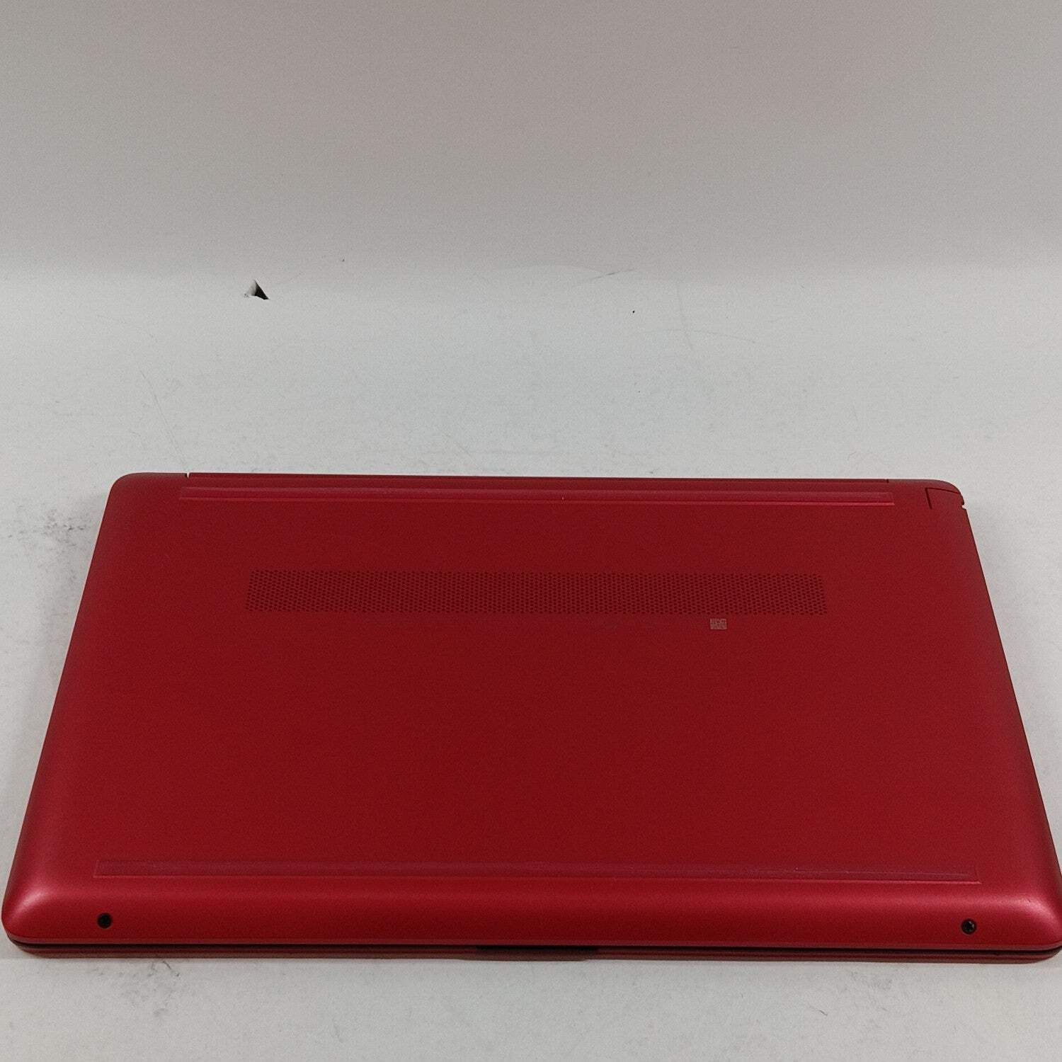 HP Laptop 15-DW0083WM 15.6″ Pentium Silver N5030 1.1GHz 4GB RAM 128GB SSD