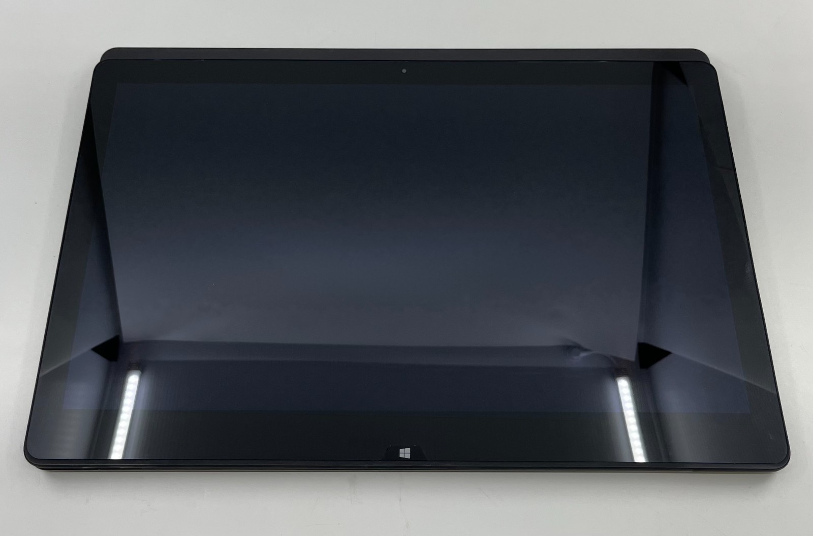Black Sony Vaio Flip SVF15N17CXB i7-4500U 8 GB RAM 1 TB HDD Screen Issues As-Is