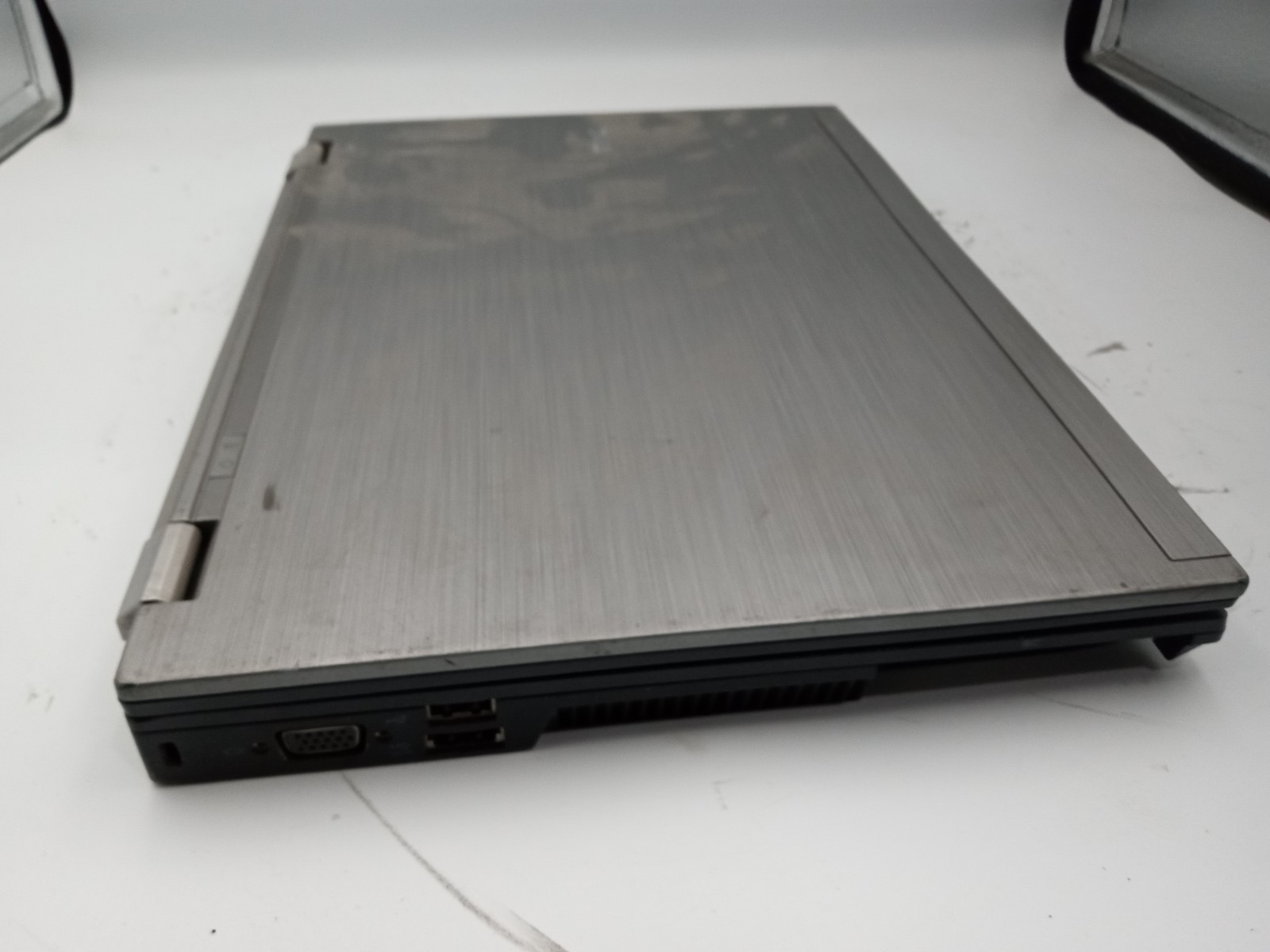 Dell Latitude E6410 14″ Laptop Intel Core i5 1st Gen – NO BOOT / NO VIDEO -RR
