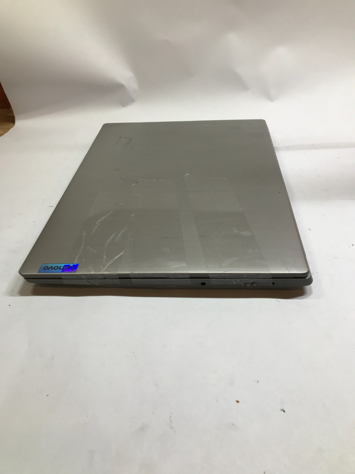 Lenovo IdeaPad 3 14ITL05 14″ Intel i3 8GB RAM NO SSD For Parts WILL NOT BOOT