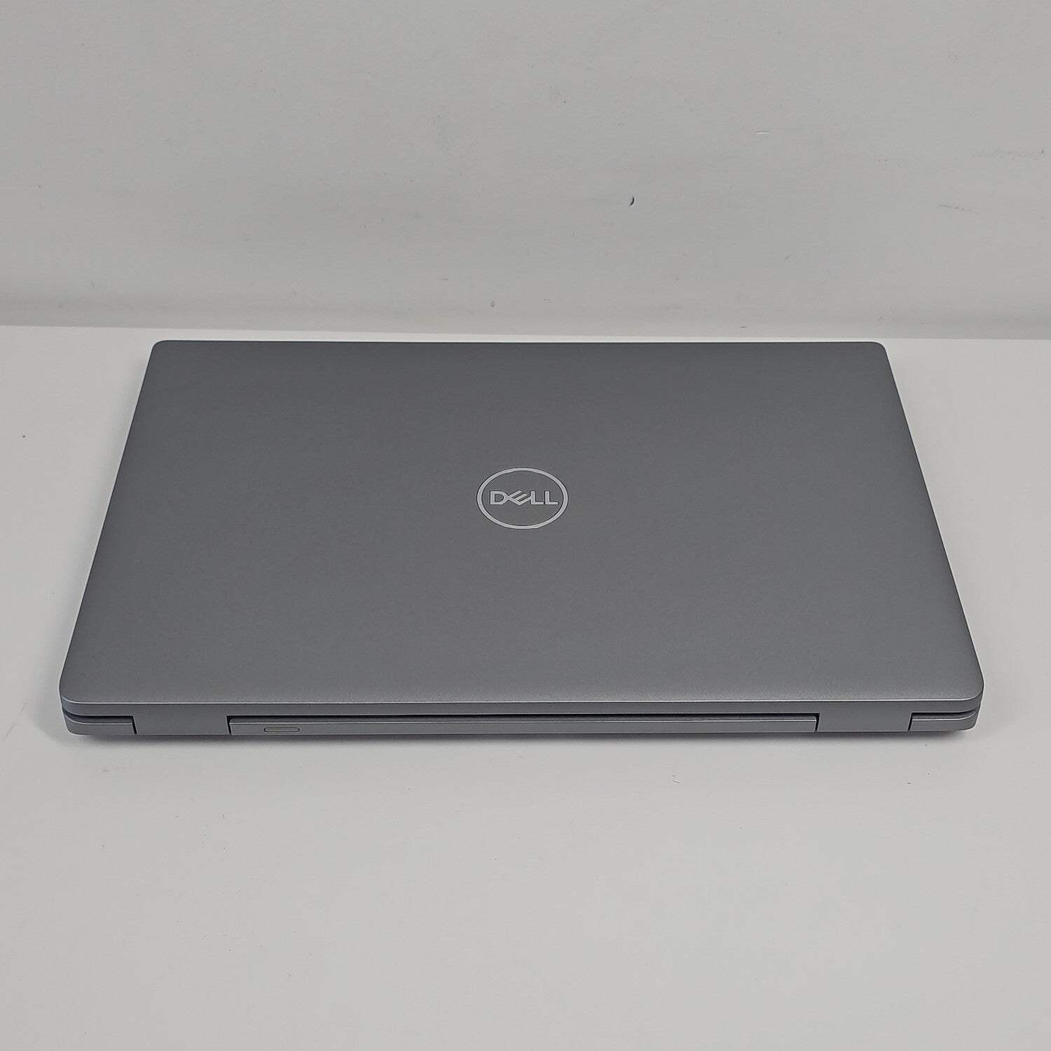 Dell Latitude 5550 15.6″ Core Ultra 5 125U 1.3GHz 16GB RAM 512GB SSD