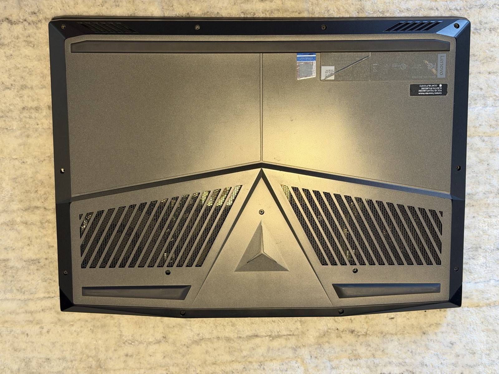 Lenovo Legion Y7000P Laptop i7-8750H GTX 1050 – No SSD/RAM– Screen Issue –Parts