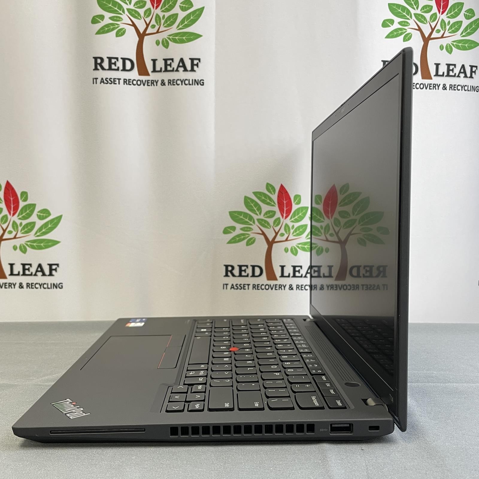 Lenovo ThinkPad T14 Gen 3 14″ FHD+, Core i7-1260P, 16GB, 512GB NVMe, WIn 11 Pro