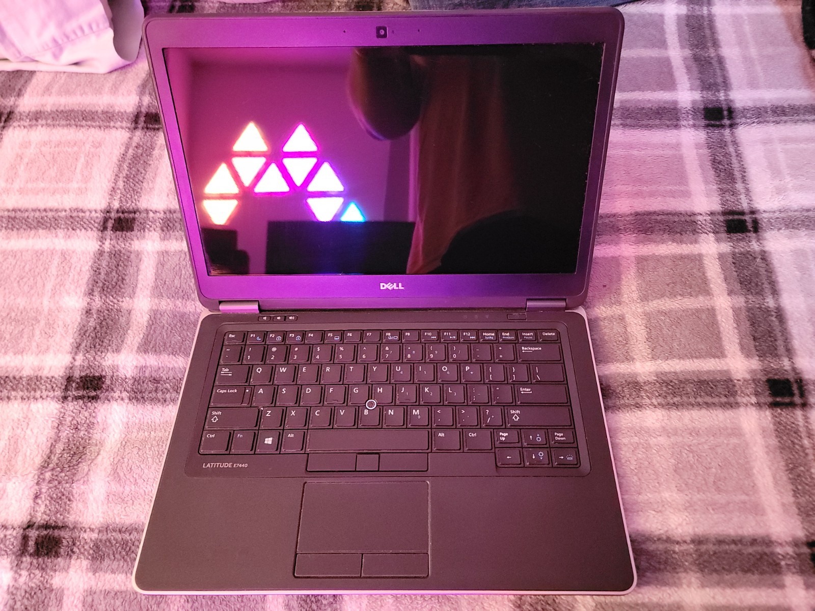 Dell Latitude E7440 14”- i5 4310U, 1.9GHz, 8GB RAM)…