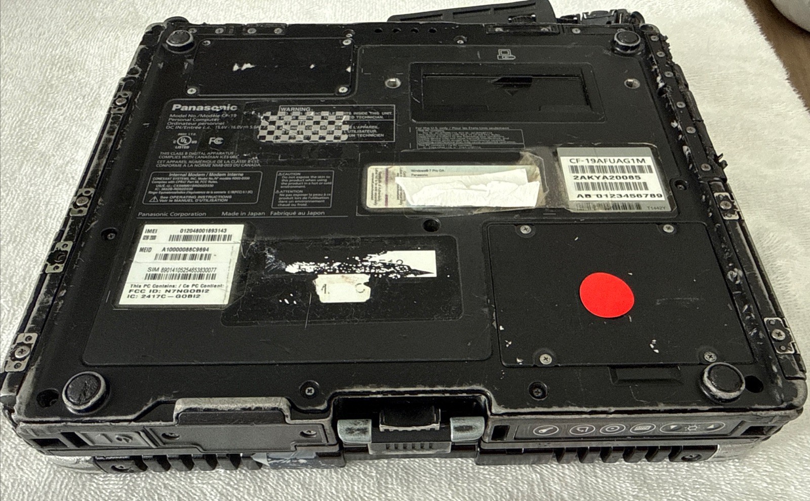 Panasonic Toughbook CF-19 MK5 i5-2520M 2.50GHz 4GB|NoHDD|No Caddy|No AC charger