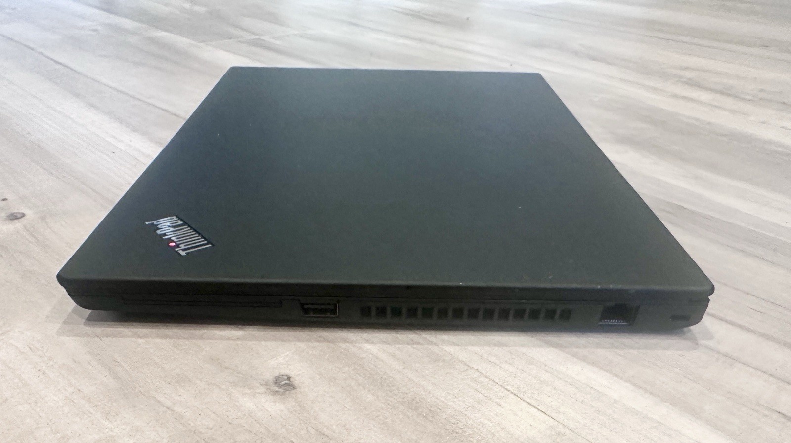 Lenovo ThinkPad T495 – 14″ FHD Ryzen 7 PRO 16GB 512GB SSD Win 11 Pro Laptop