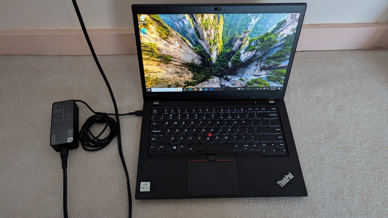 Lenovo T14 G1 i7-10610U 48GB RAM/500 GB SSD – Win 10 Pro TOUCHSCREEN