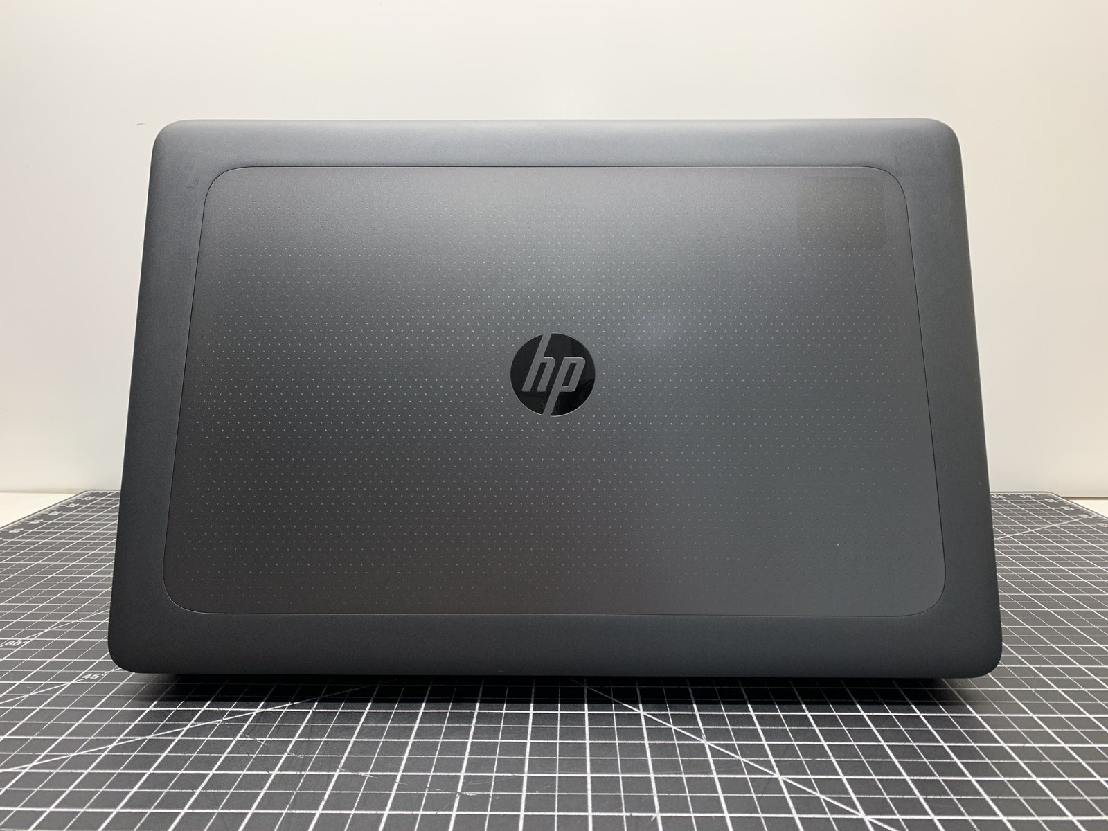 HP ZBook 17 G3 CORE i7-6820HQ | 2TB M.2, 64GB RAM | Bios Locked | #P243