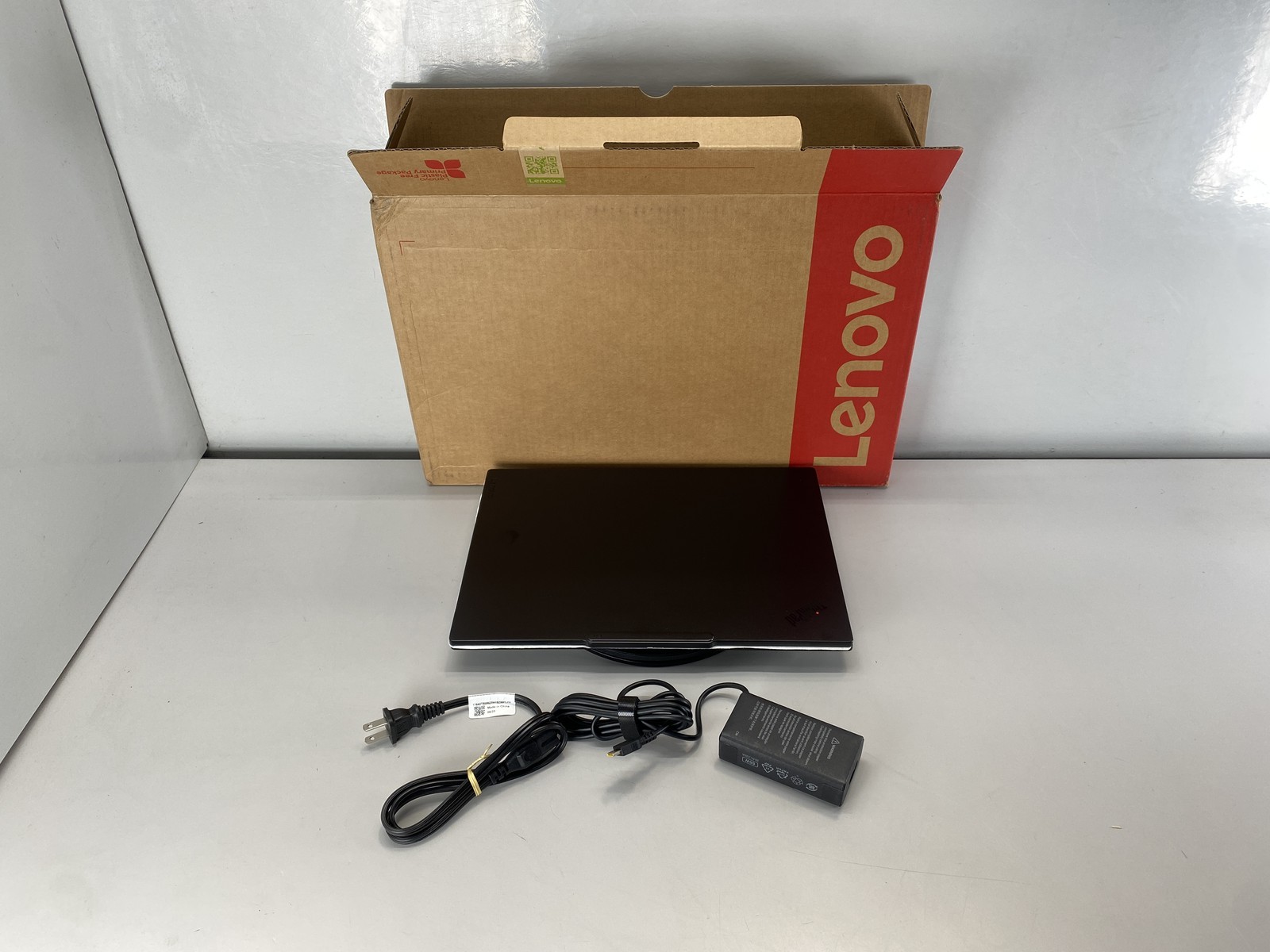 Lenovo Laptop Thinkpad E14 Gen 7 14″ Intel Core 5 210H 512GB- Black