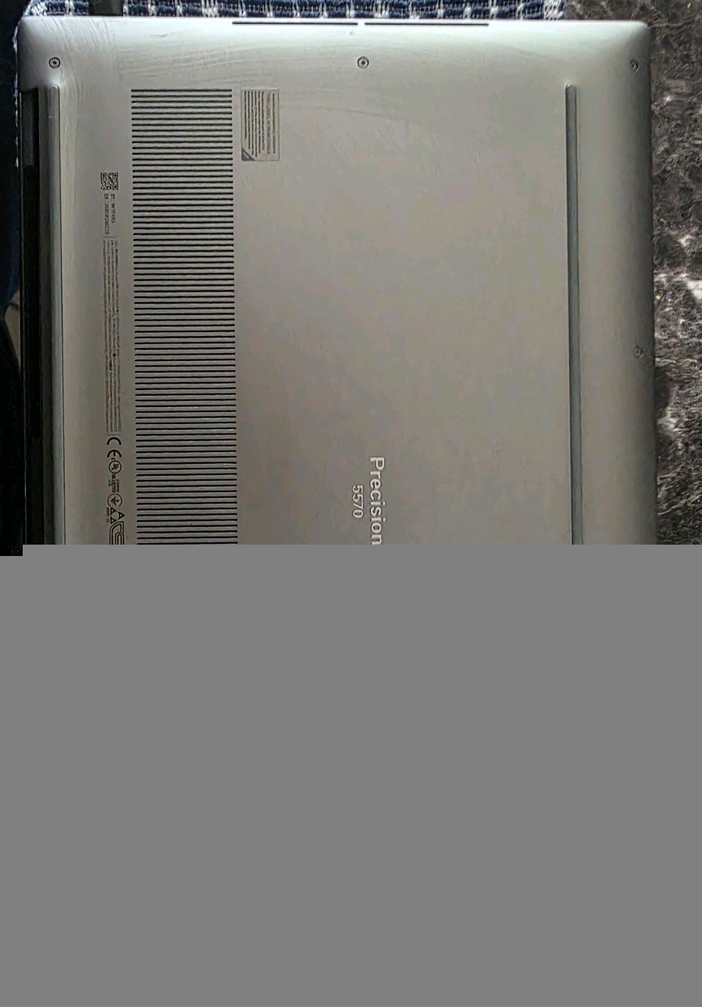 Dell Precision 5570 15.6 i7-12700H 32GB 2 x 512GB, RTX A2000 Windows 11 Pro