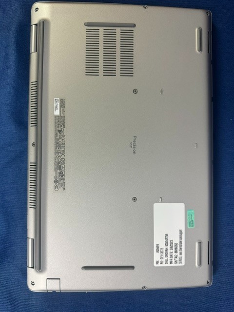Dell Precision 3571 Intel Core i5-12600H 16GB 256GB SSD 15.6″ NVIDIA T600