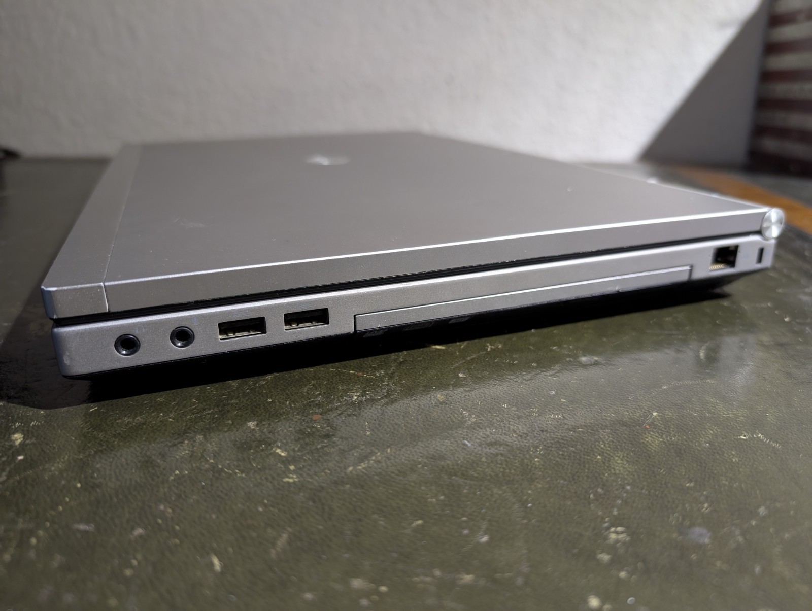 HP Elitebook 8570p intel Core i5 vPro 2.8Ghz, 8GB RAM, 128GB SSD, Win 10, DOCK