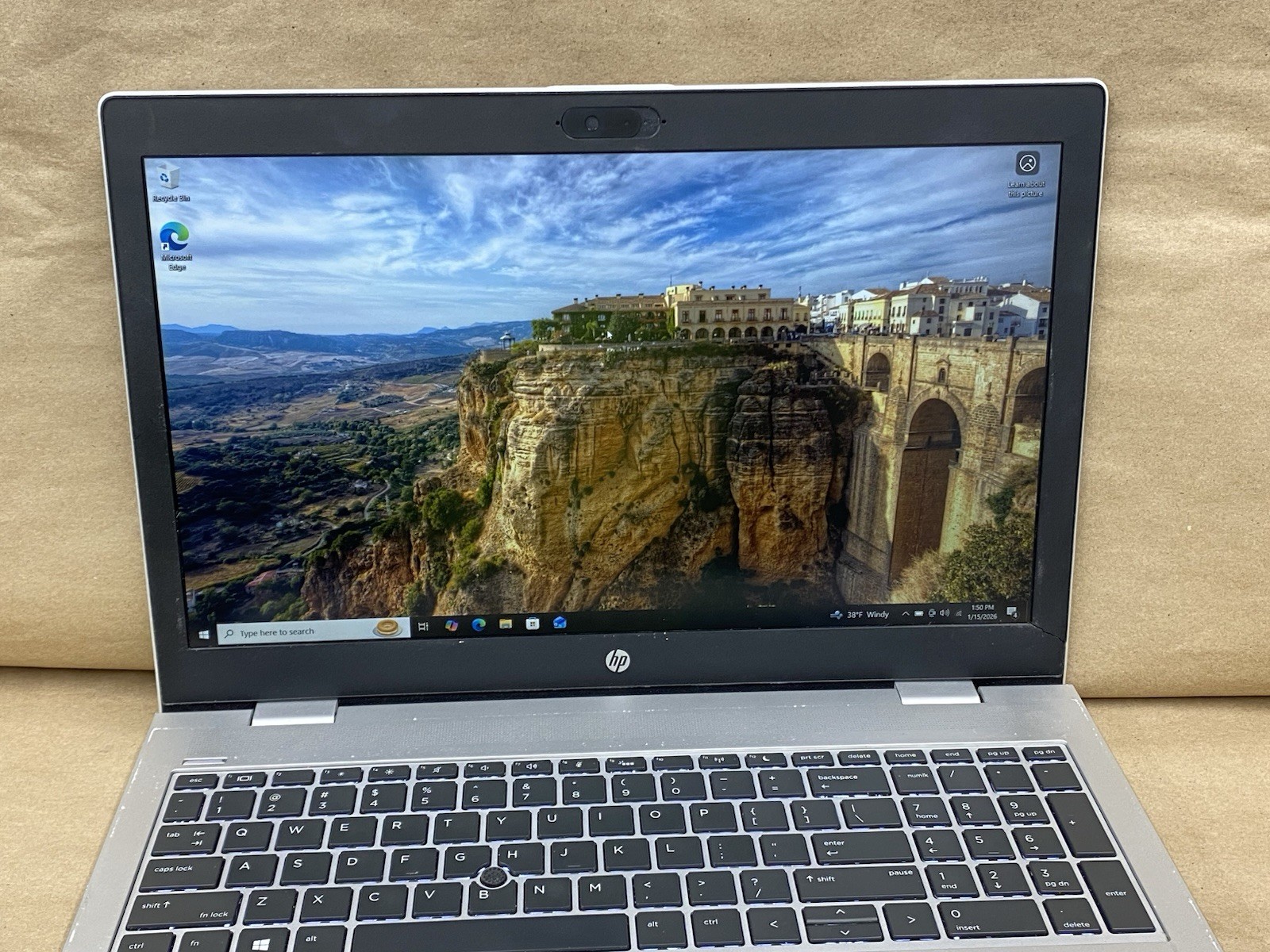 HP 650 G4 – 15.5″ 1920×1080 – i5-7300U – 8GB – 128GB SSD – Win 10 Pro