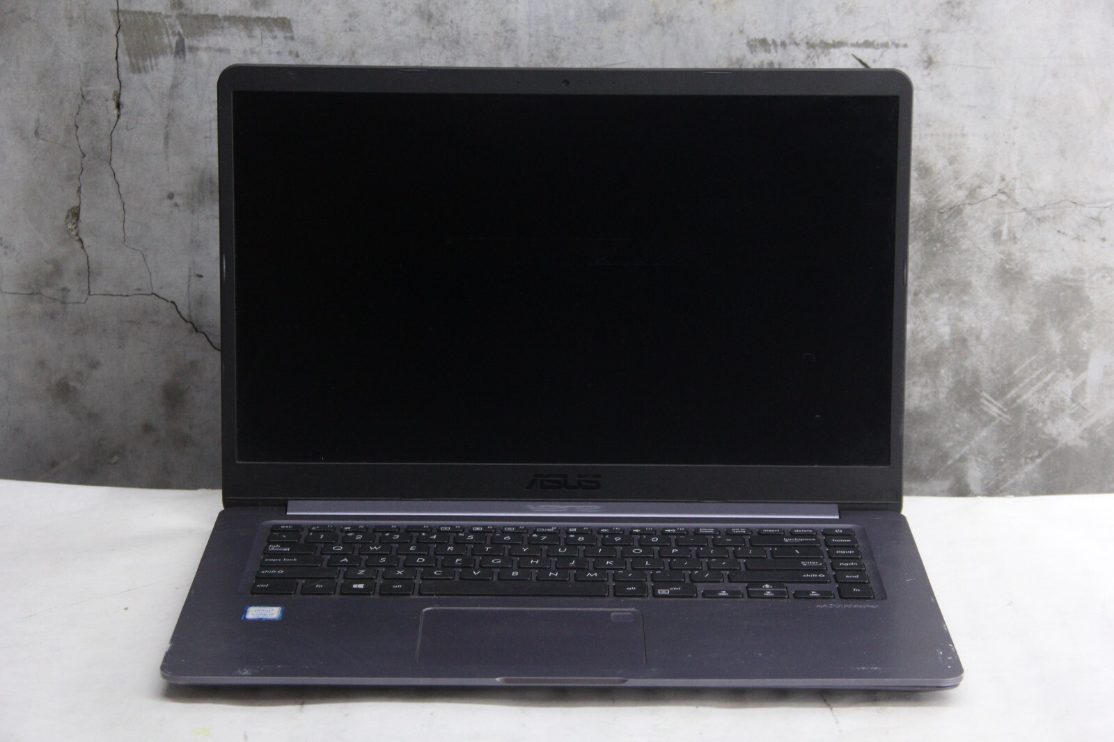 Asus F510U | AS-IS for Parts, No Chrg, Pwr, POST, LCD Blemishes, No Drives |
