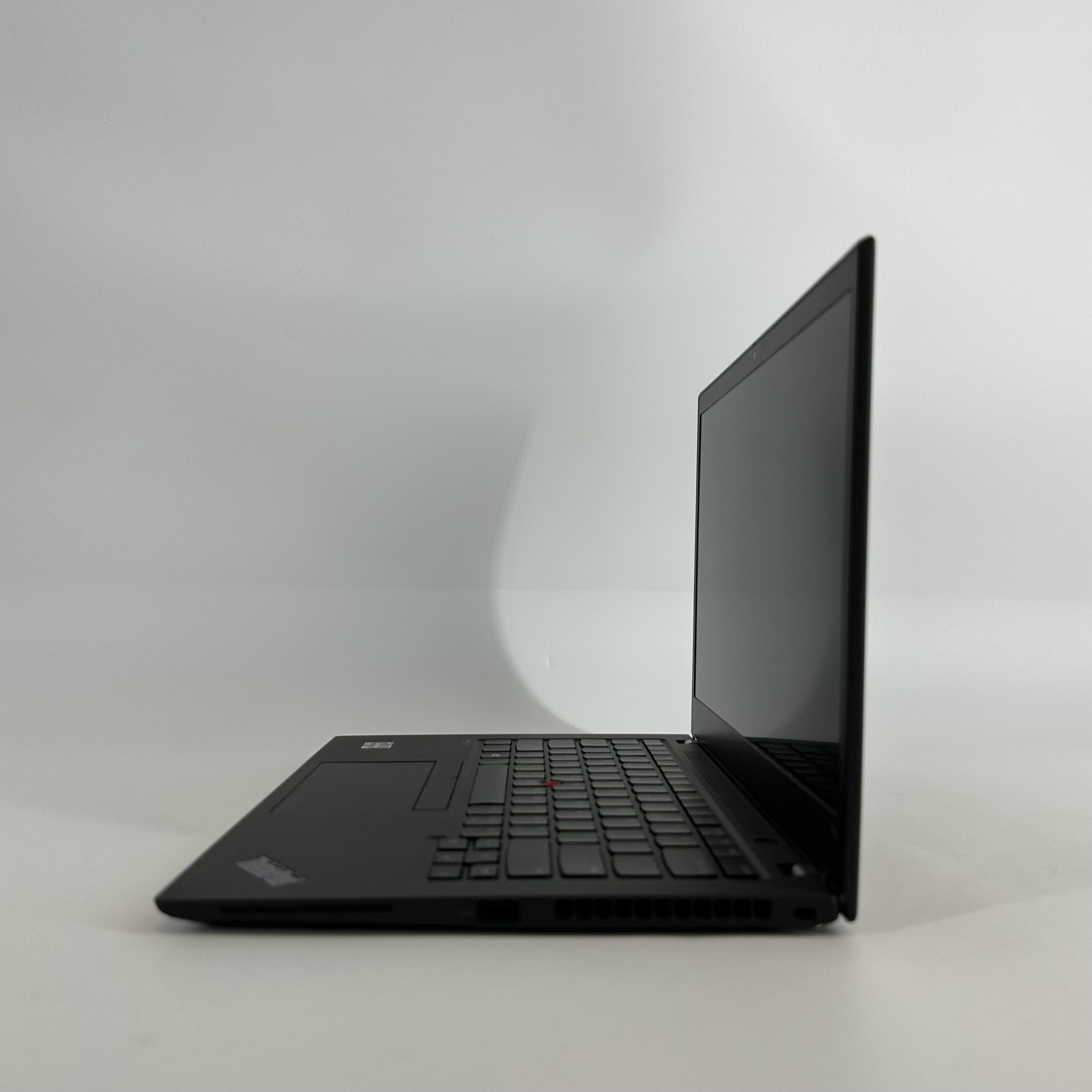 Lenovo ThinkPad T14s Gen 2 Black FHD 2.4 GHz Ryzen 5 PRO 5650U 8GB 256GB SSD