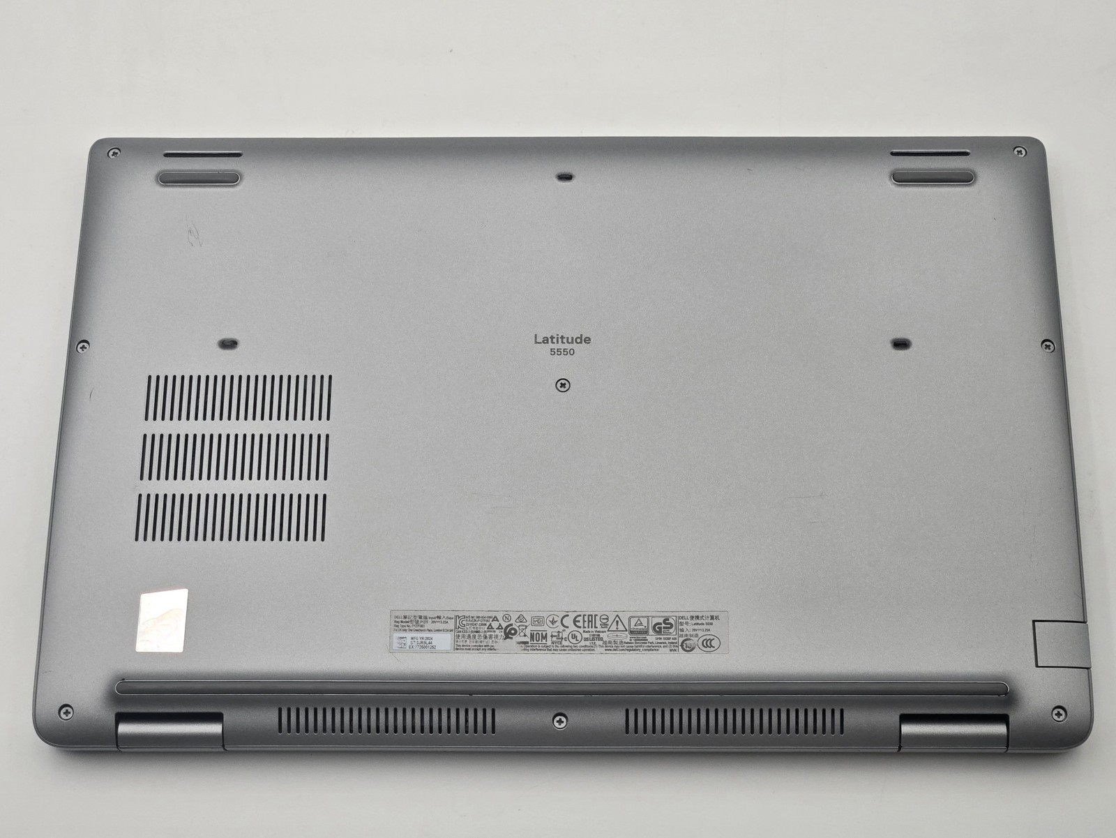 Dell Latitude 5550 15.6 Core Ultra 5 135U 16GB 512GB SSD W11P Grade D