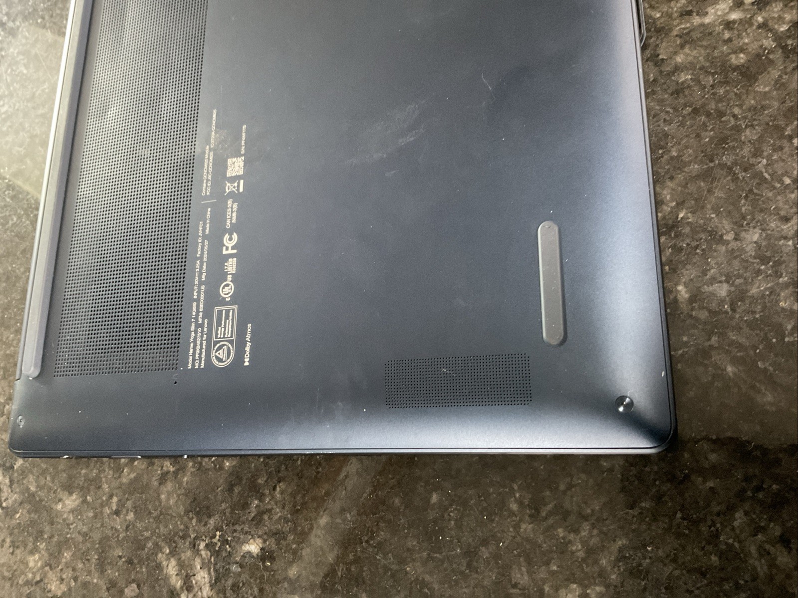 2024 Lenovo Yoga Slim 7 14Q8X9 14.5” Touchscreen Laptop G4P000681