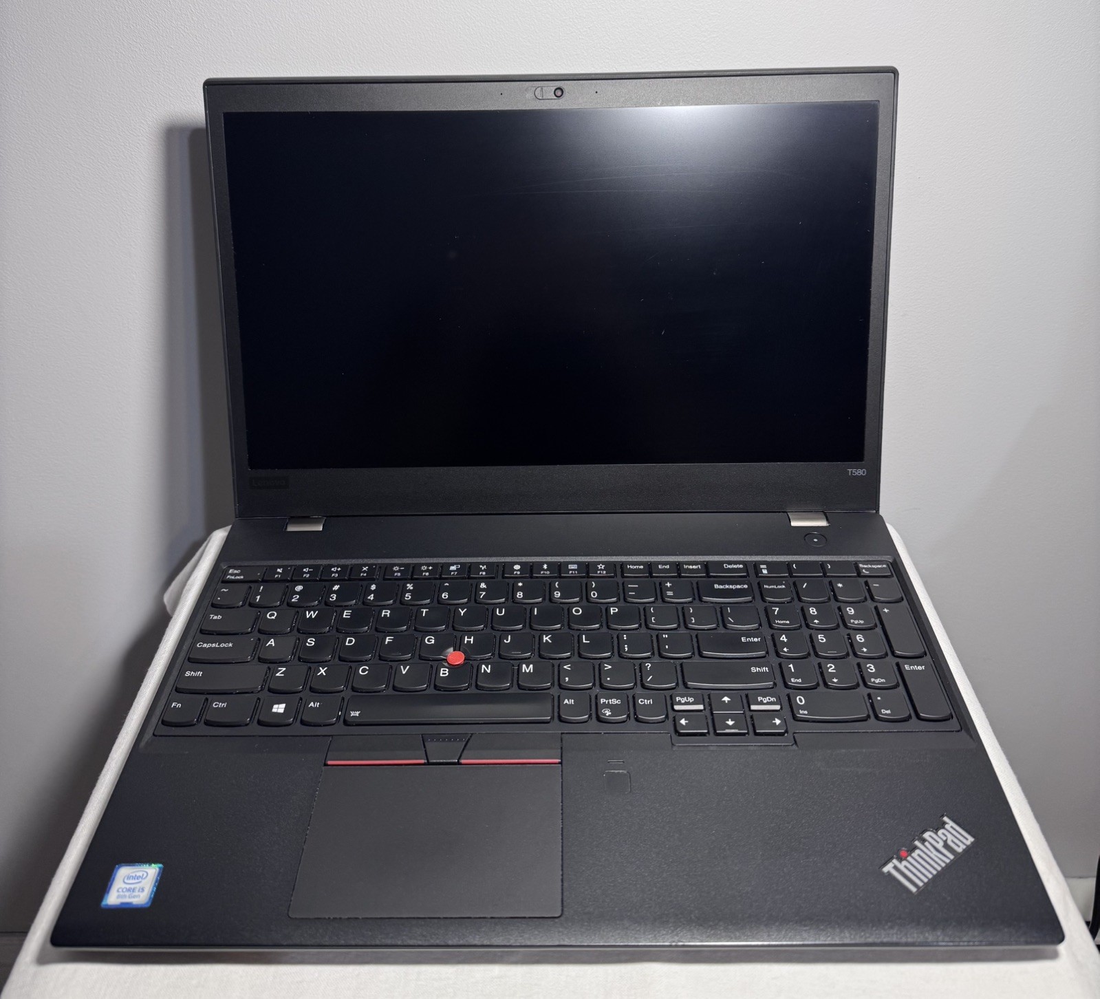 *LOT OF 3* LENOVO ThinkPad T580 i5 15.6″ 8GB RAM NO HDD/SSD/OS READ