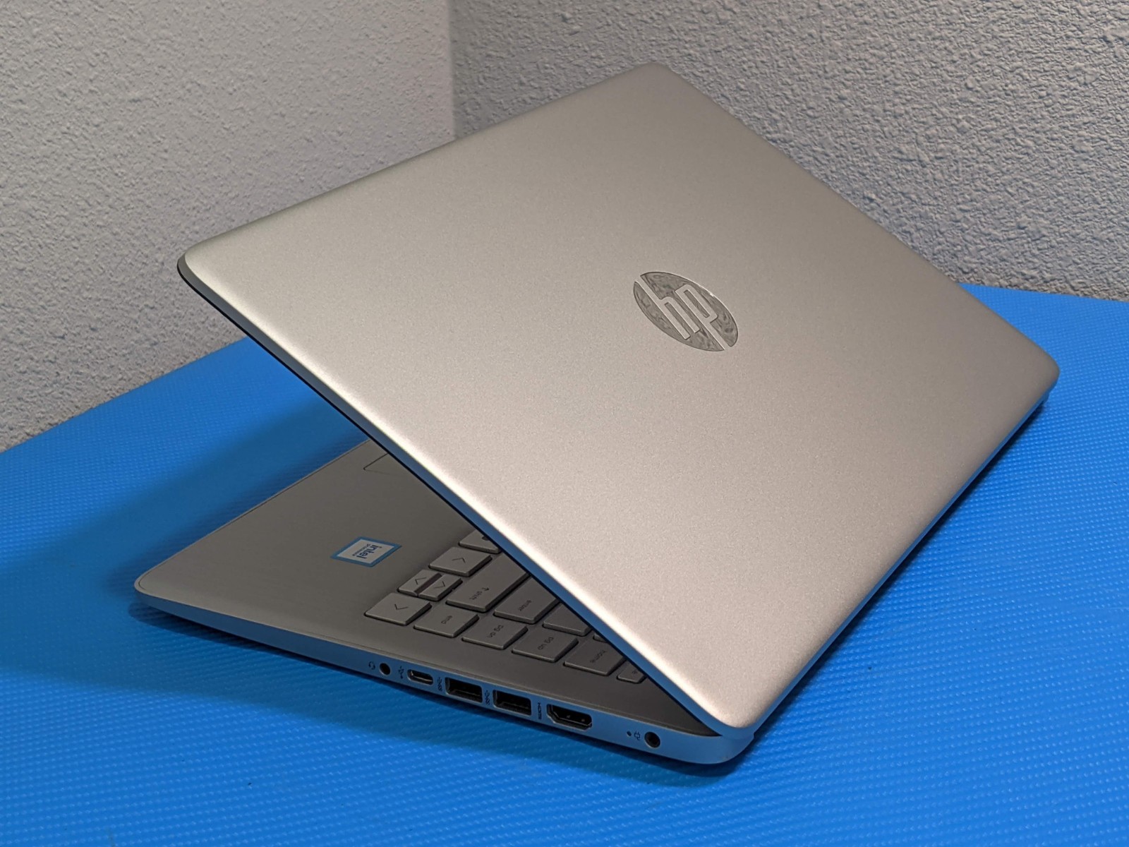 HP 14-dq6011dx 14″HD Intel N150 800MHz 16GB 128GB UFS Win11Home 95tt +Charger