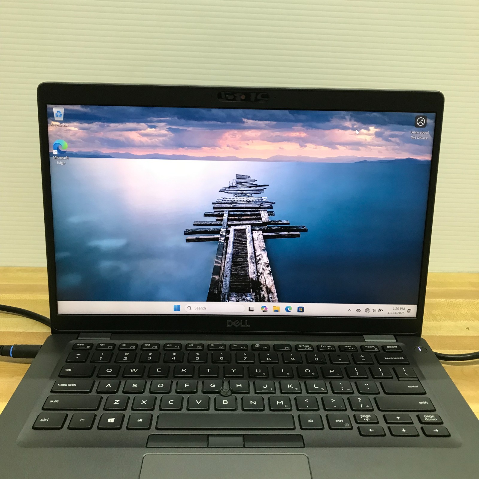 Dell Latitude 5400 14″ Laptop i5-8365U 8GB RAM 256GB SSD (Windows 11 Pro)