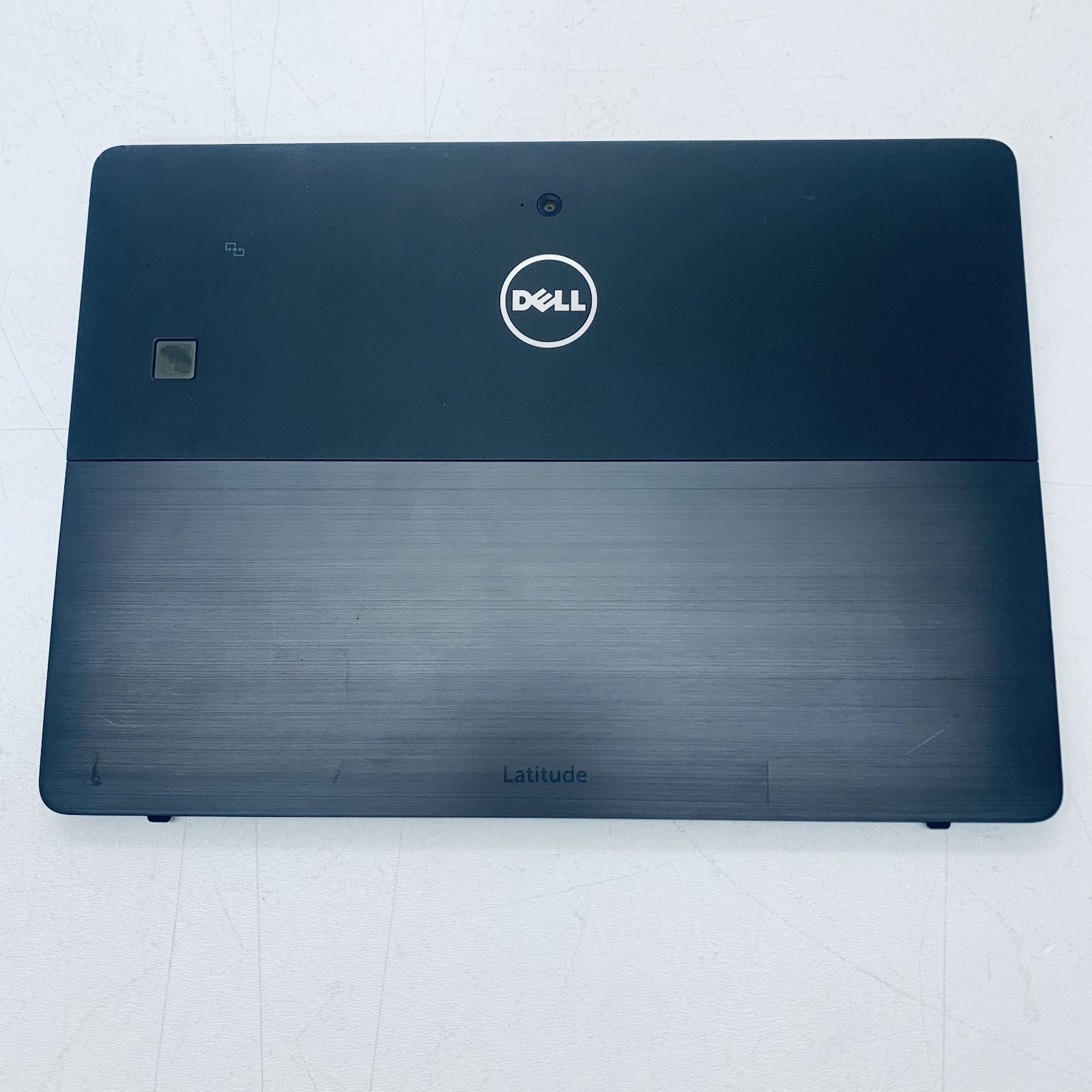 DELL LATITUDE 5285 CORE i5-7300U, 2.60GHZ, 8GB RAM *FOR PARTS**READ*