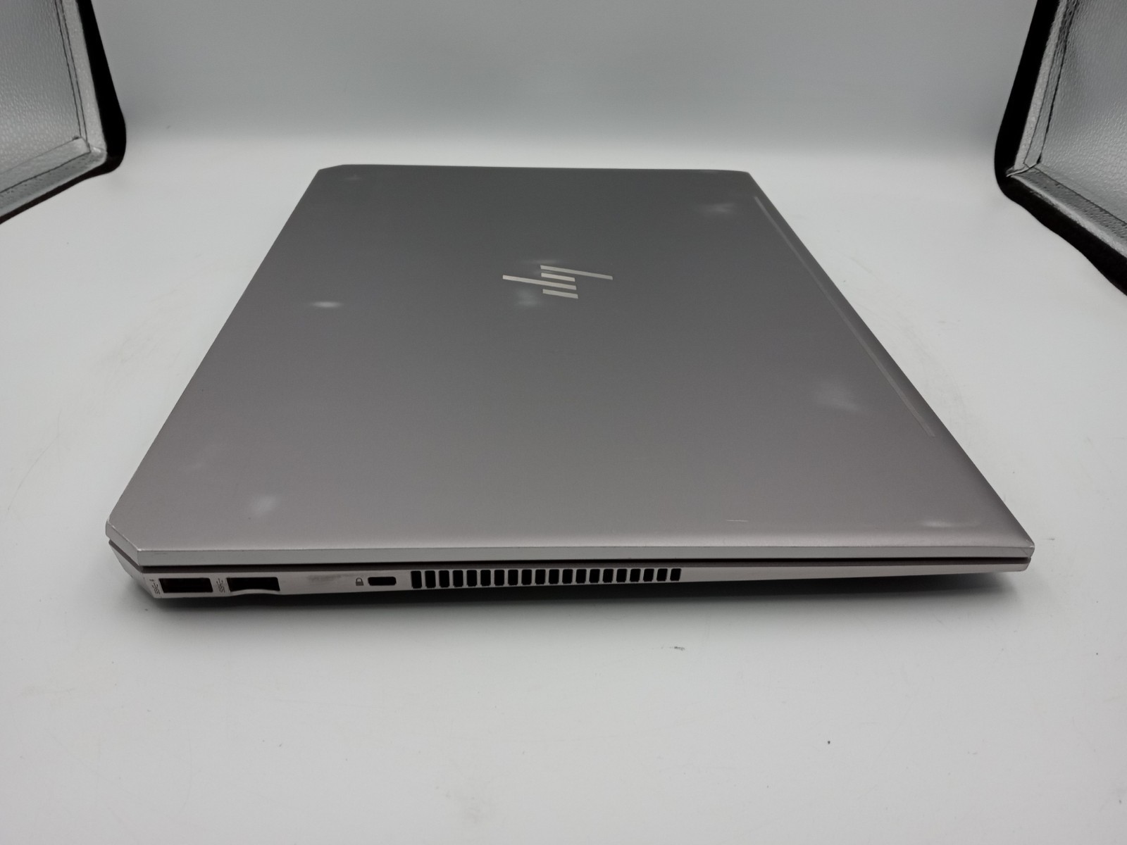 HP ZBook Studio G5 15″ i7-9850H 4GB RAM 128GB SSD Windows 11 – NO BATTERY -RR