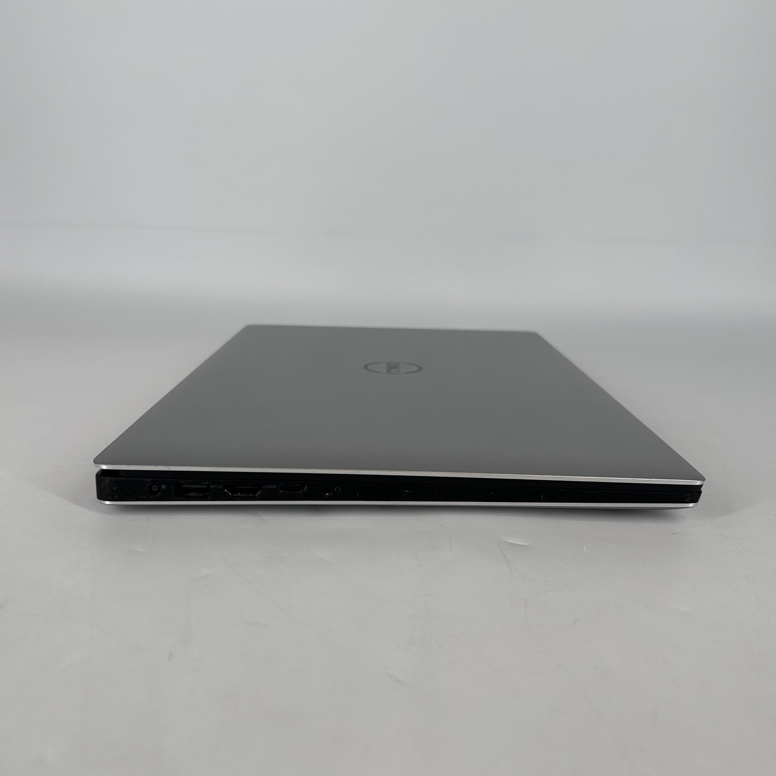 Dell XPS 15 9550 FHD i7-6700HQ 2.60GHz 16GB 1TB SSD GTX 960M Good