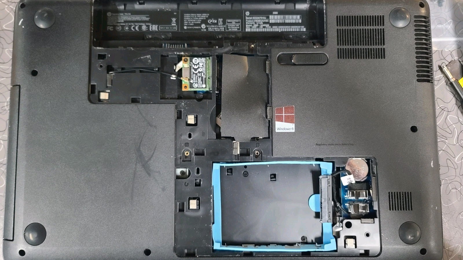 HP 2000-Series AMD E-300 1.30GHZ 2GB RAM NO HD – Laptops