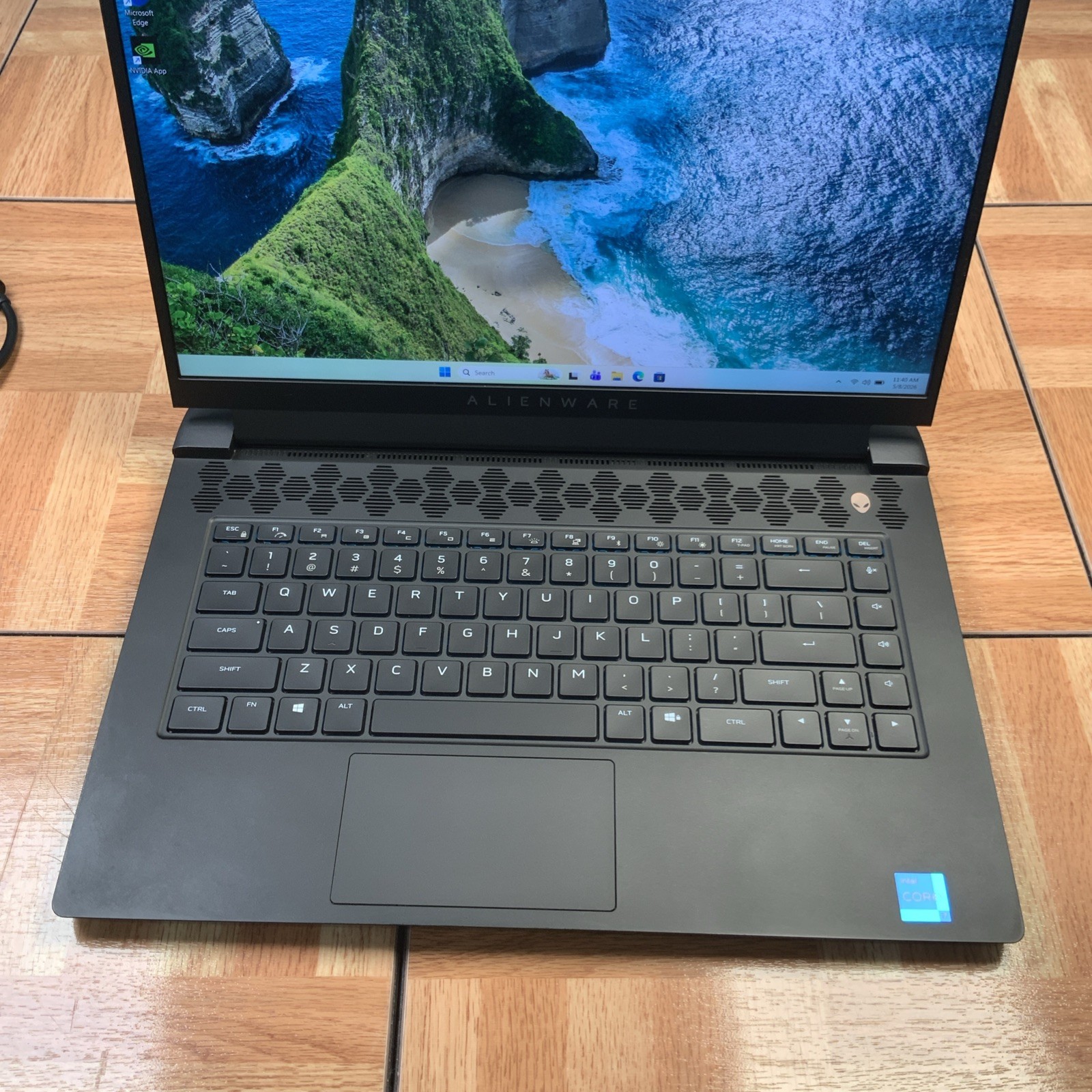 Alienware m15 R6 Intel i7-11800H 32GB RAM 2TB SSD Win 11 Pro