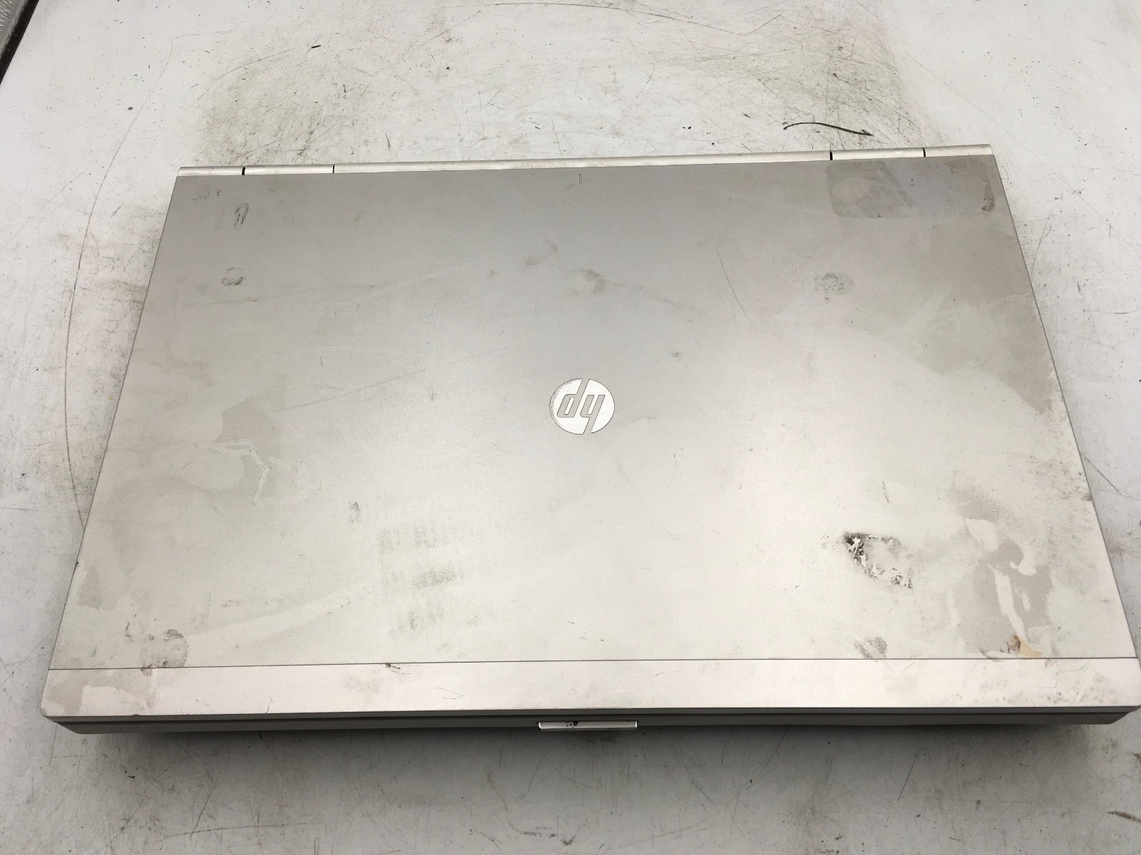 HP ELITEBOOK 8460P – FOR PARTS/NO POWER – INTEL I7-2620M – NO RAM – READ DESC-BB