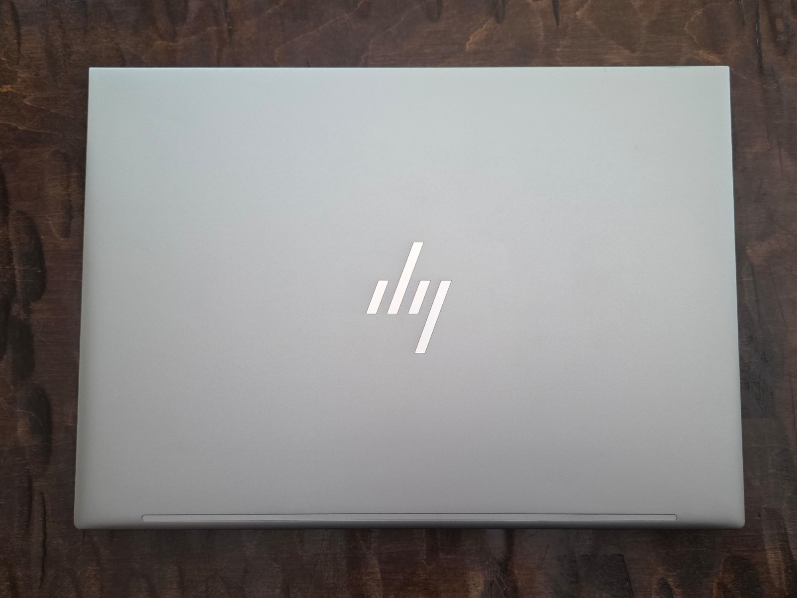 HP ZBook Firefly 14 G10 A – 14″ FHD+ Touch, Ryzen 7 PRO 7840HS, 16GB RAM, 512GB