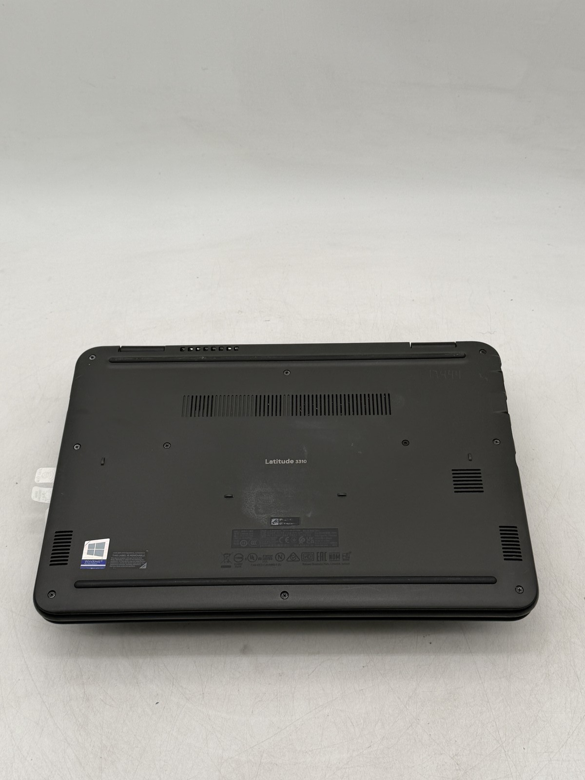 Dell Latitude 3310 13.3in i5-8265U 8GB 128GB NO OS – Read