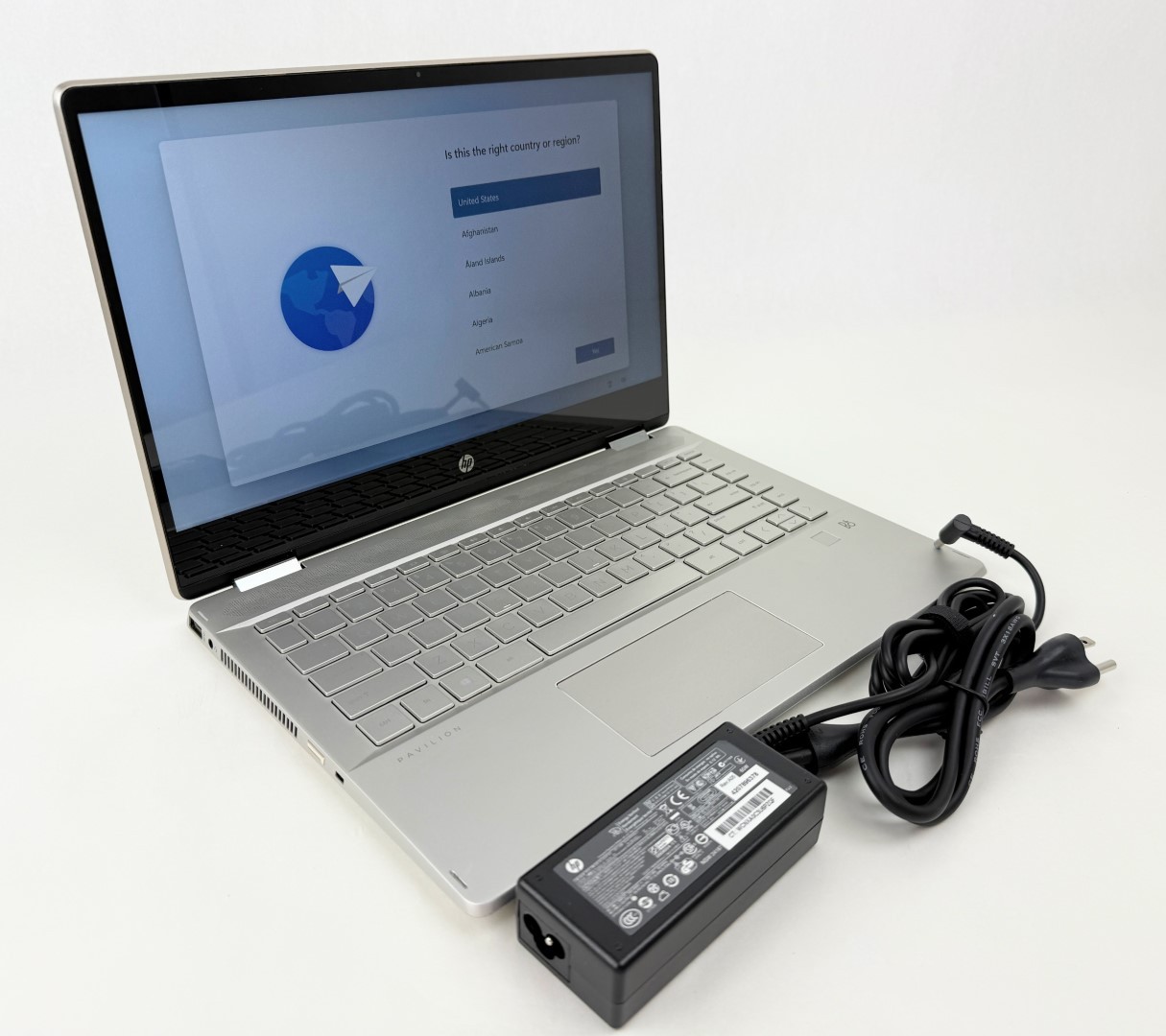 HP Pavilion x360 14m-dh1003dx 14″ Touch i5-10210U 8GB 256GB SSD W11H 2in1 – Read