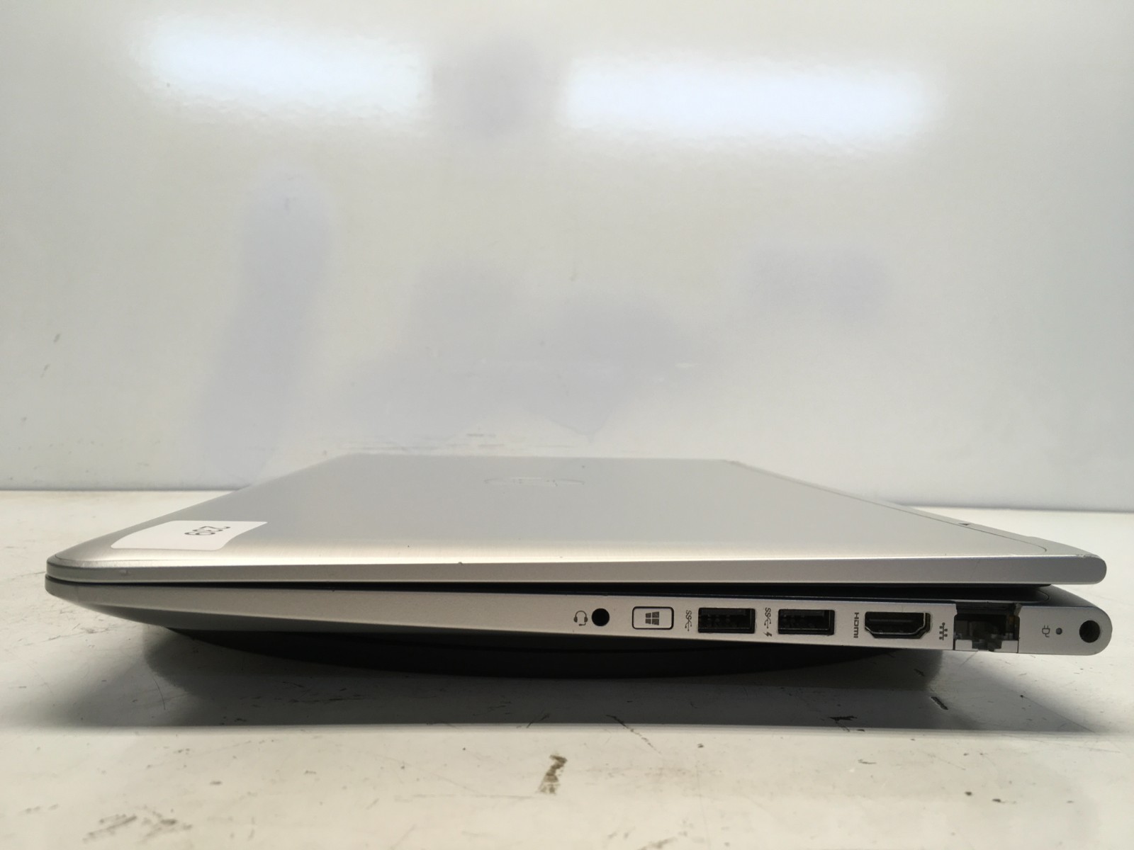 HP Envy X360 15-W110NR Convertible Intel i7-6500U 2.5GHz 8 GB NO HDD/Battery