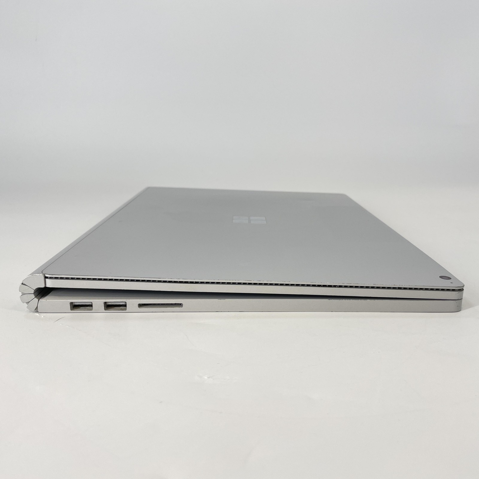Microsoft Surface Book 2 15 TOUCH i7-8650U 1.90GHz 16GB 256GB SSD – BAD BATTERY