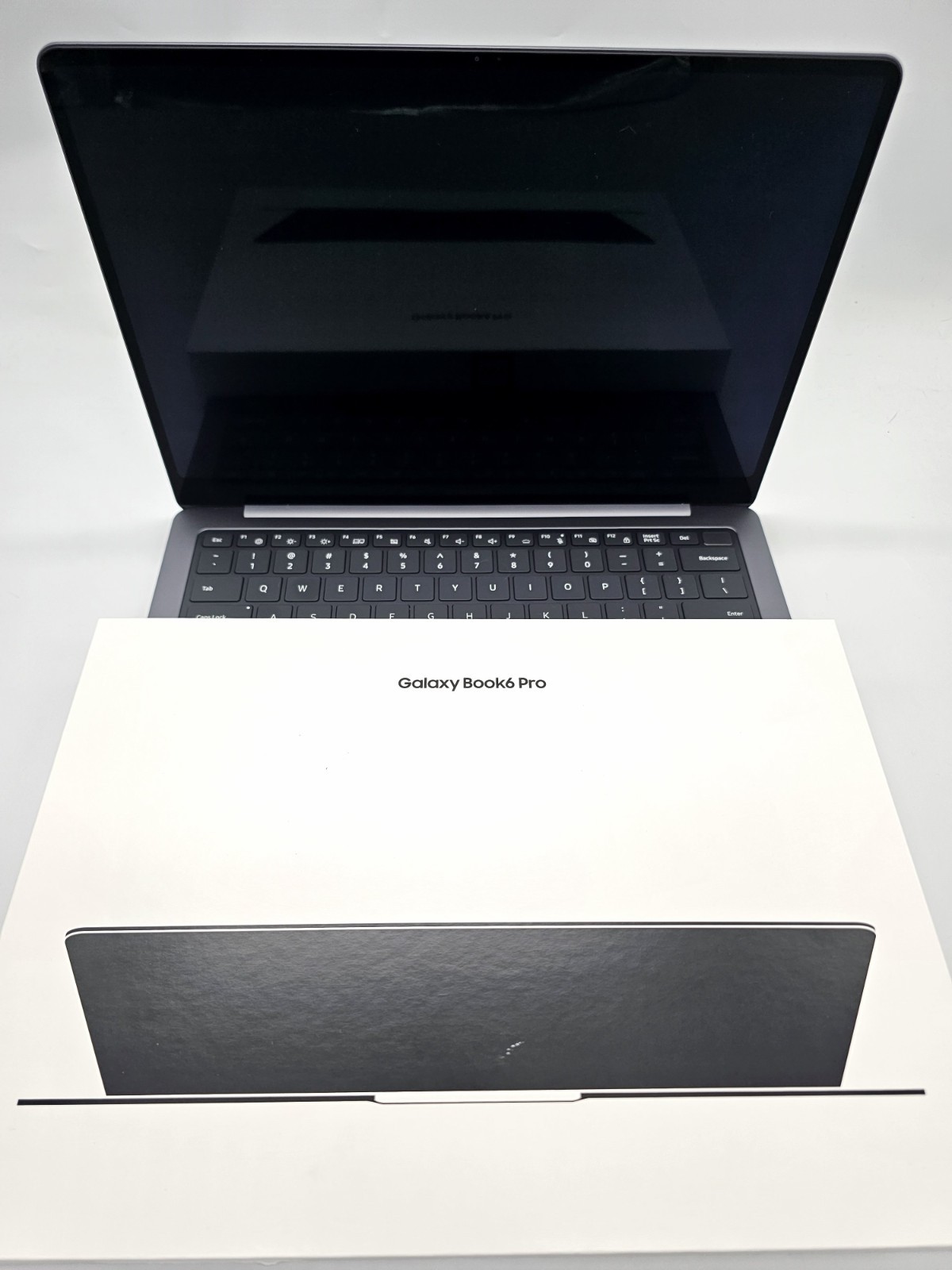 Samsung Galaxy Book6 Pro Laptop 14″ 3K AMOLED Touch Ultra 7 356H 16GB RAM 512GB
