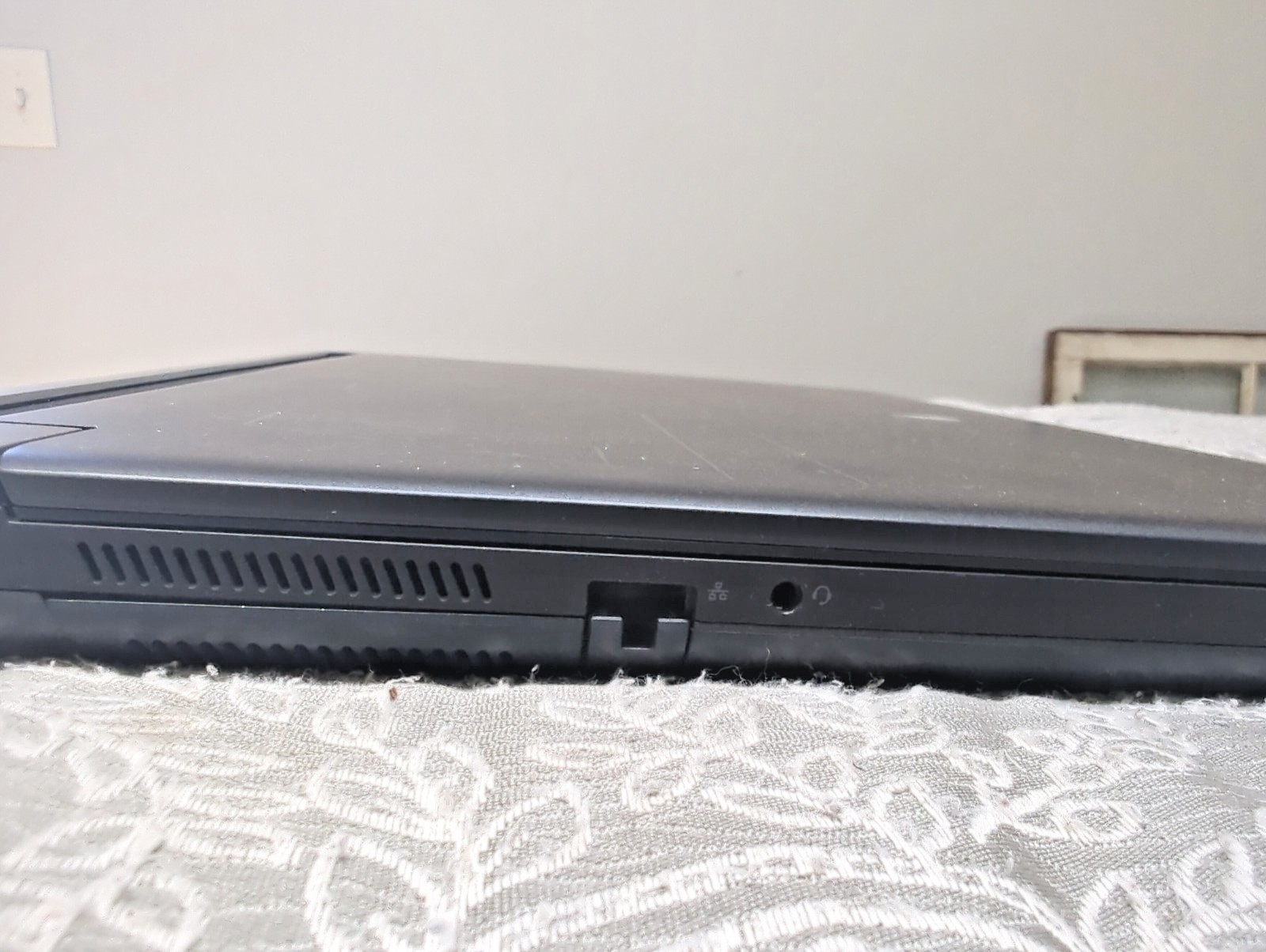 Alienware M17 R5 480Hz FHD Ryzen 9 6900HX 16GB 1TB SSD RTX 3080 Ti READ DESC