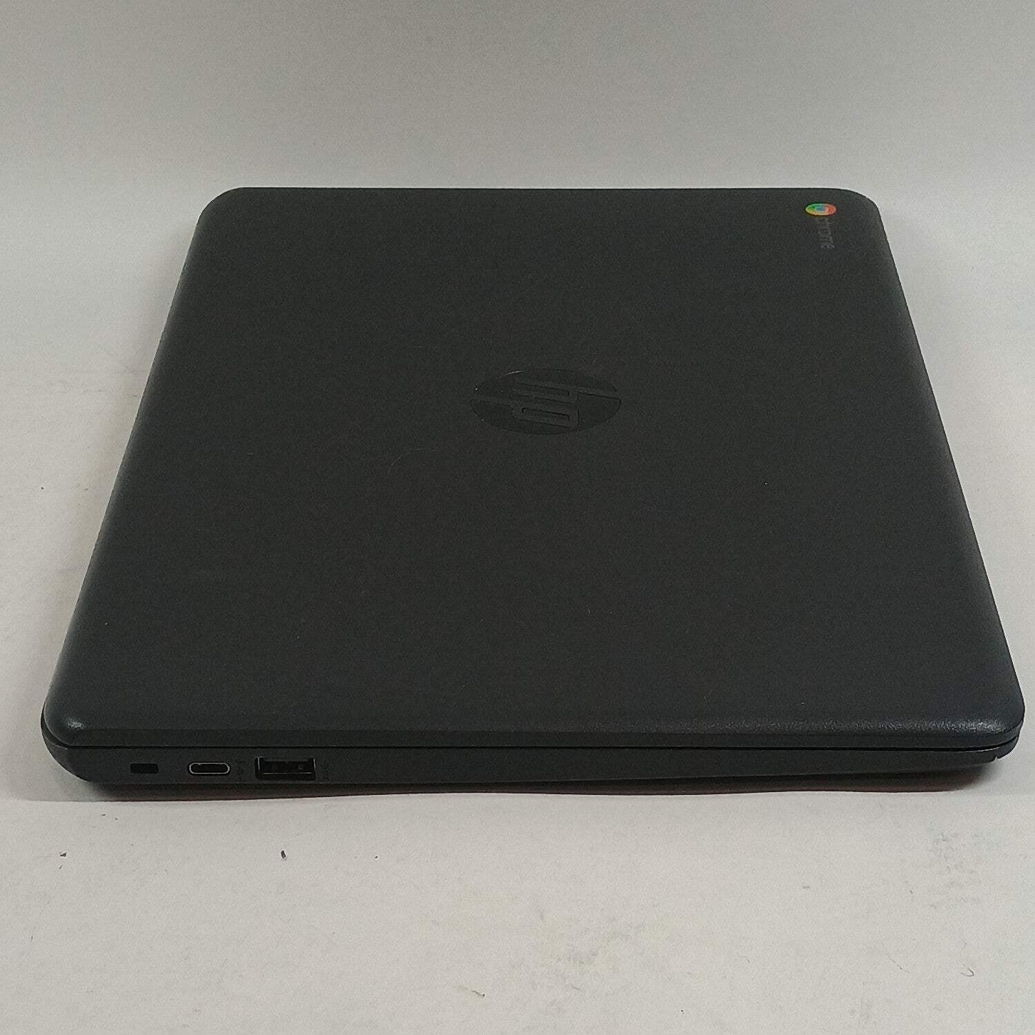 HP Chromebook 14-CA061DX 14″ Celeron N3450 1.1GHz 4GB RAM 32GB SSD