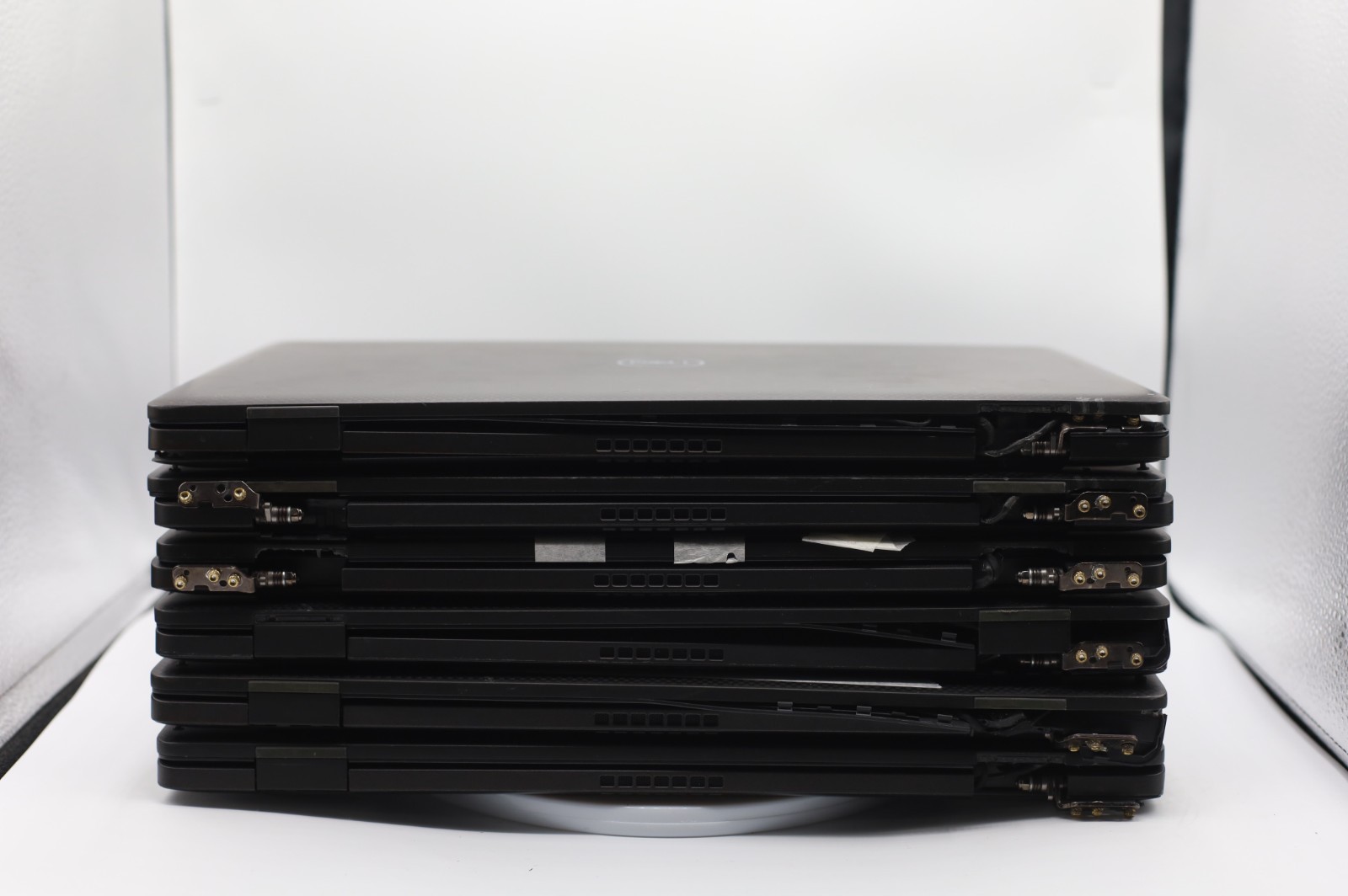 Lot of 6 Dell Latitude 7520 Laptops, i7-1165G7, No RAM, HDD, or OS, Grade F, D1